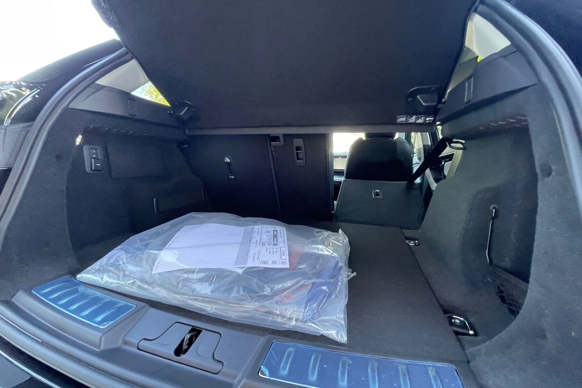 LAND ROVER RANGE ROVER EVOQUE thumbnail image number 40