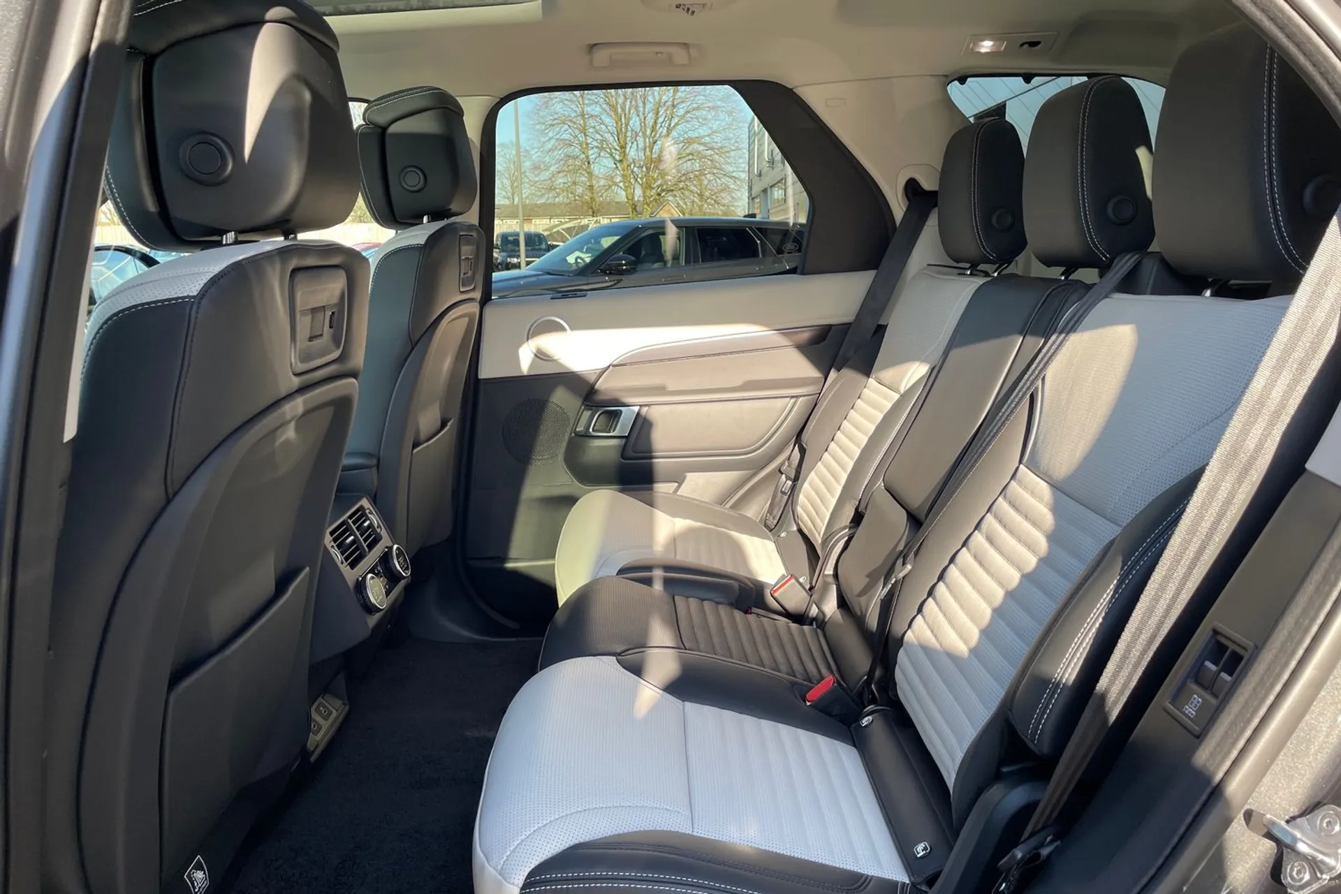 LAND ROVER DISCOVERY thumbnail image number 55
