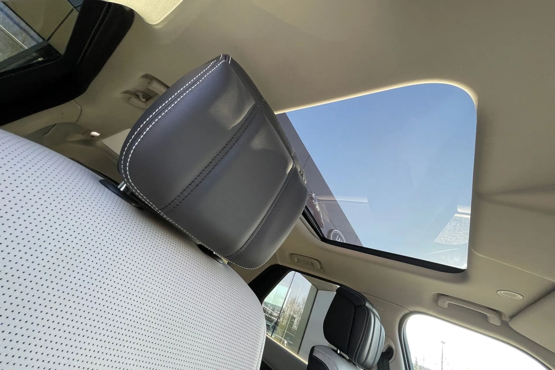 LAND ROVER DISCOVERY thumbnail image number 40