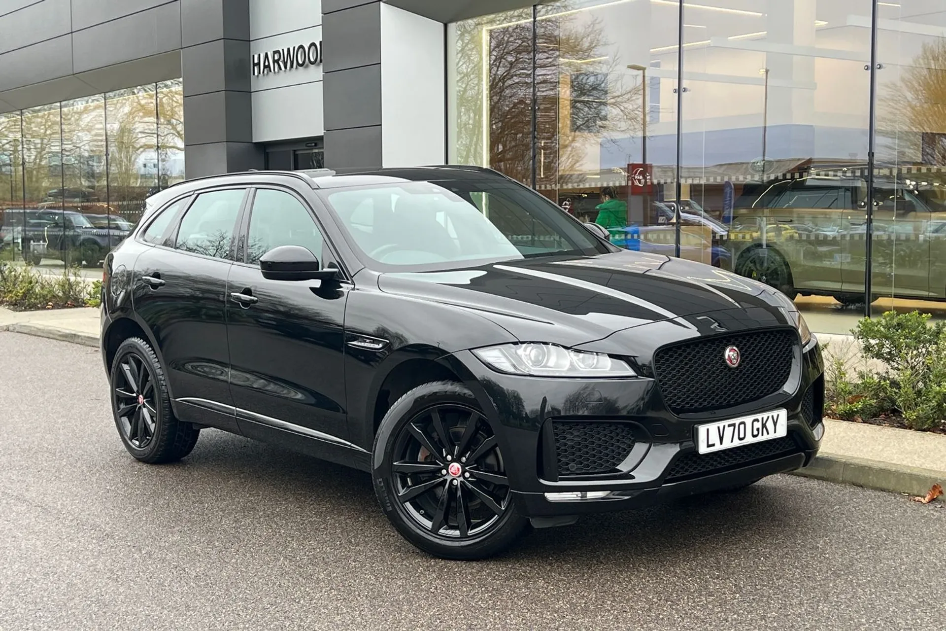 Jaguar F-PACE focused image