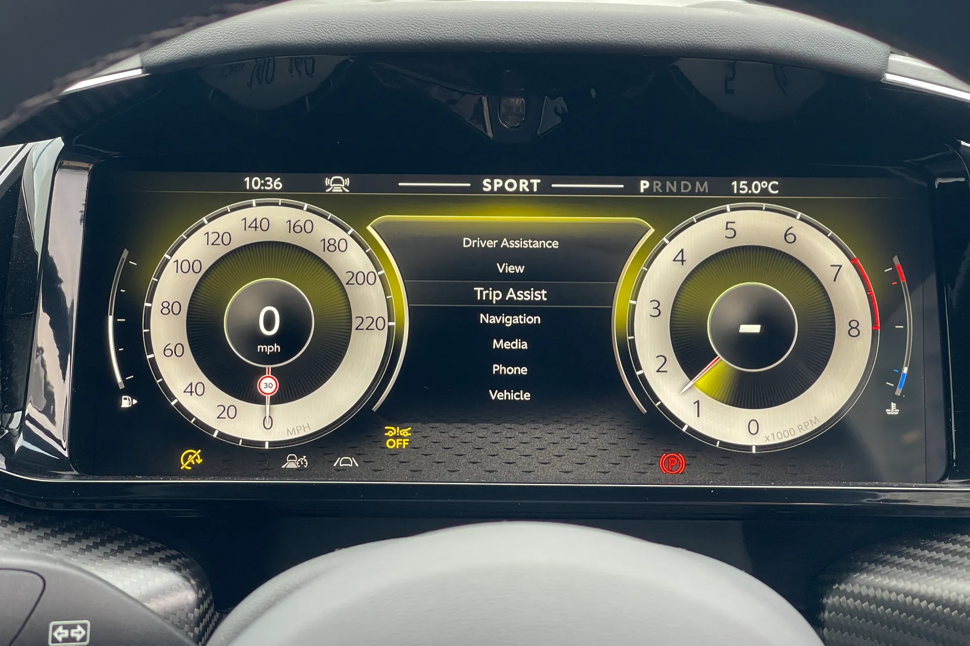 Aston Martin Vantage thumbnail image number 6