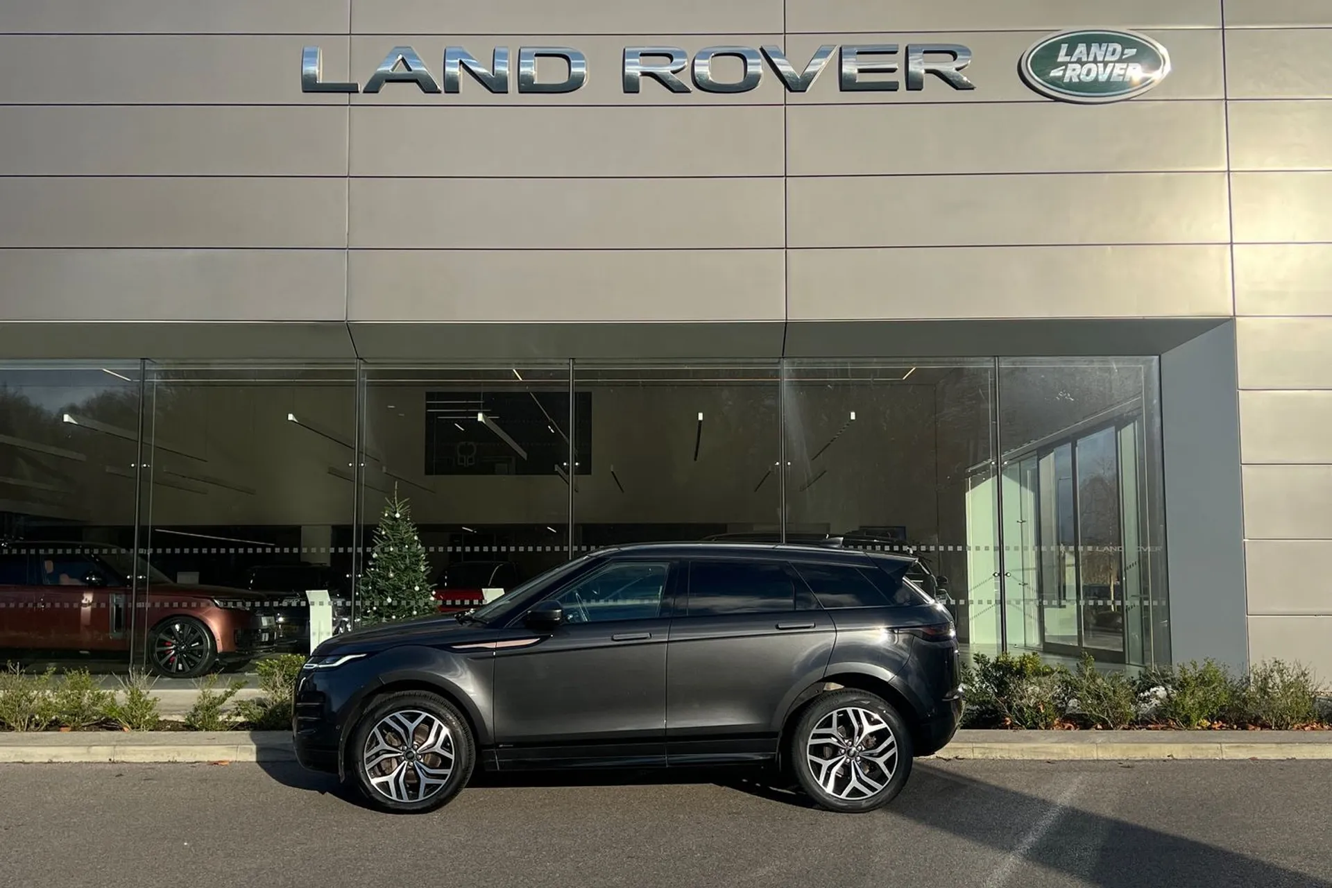 LAND ROVER RANGE ROVER EVOQUE thumbnail image number 7