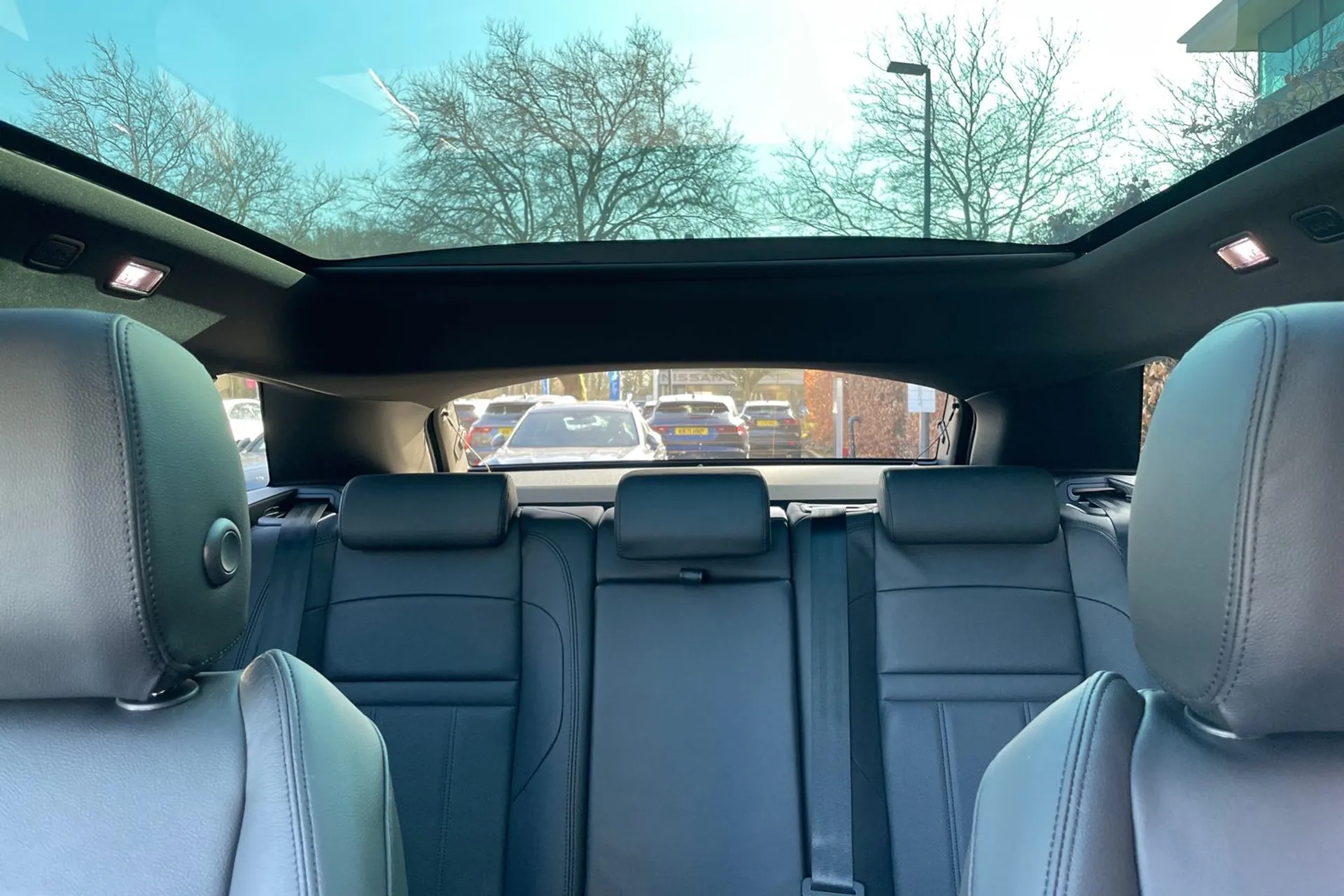 LAND ROVER RANGE ROVER EVOQUE thumbnail image number 38