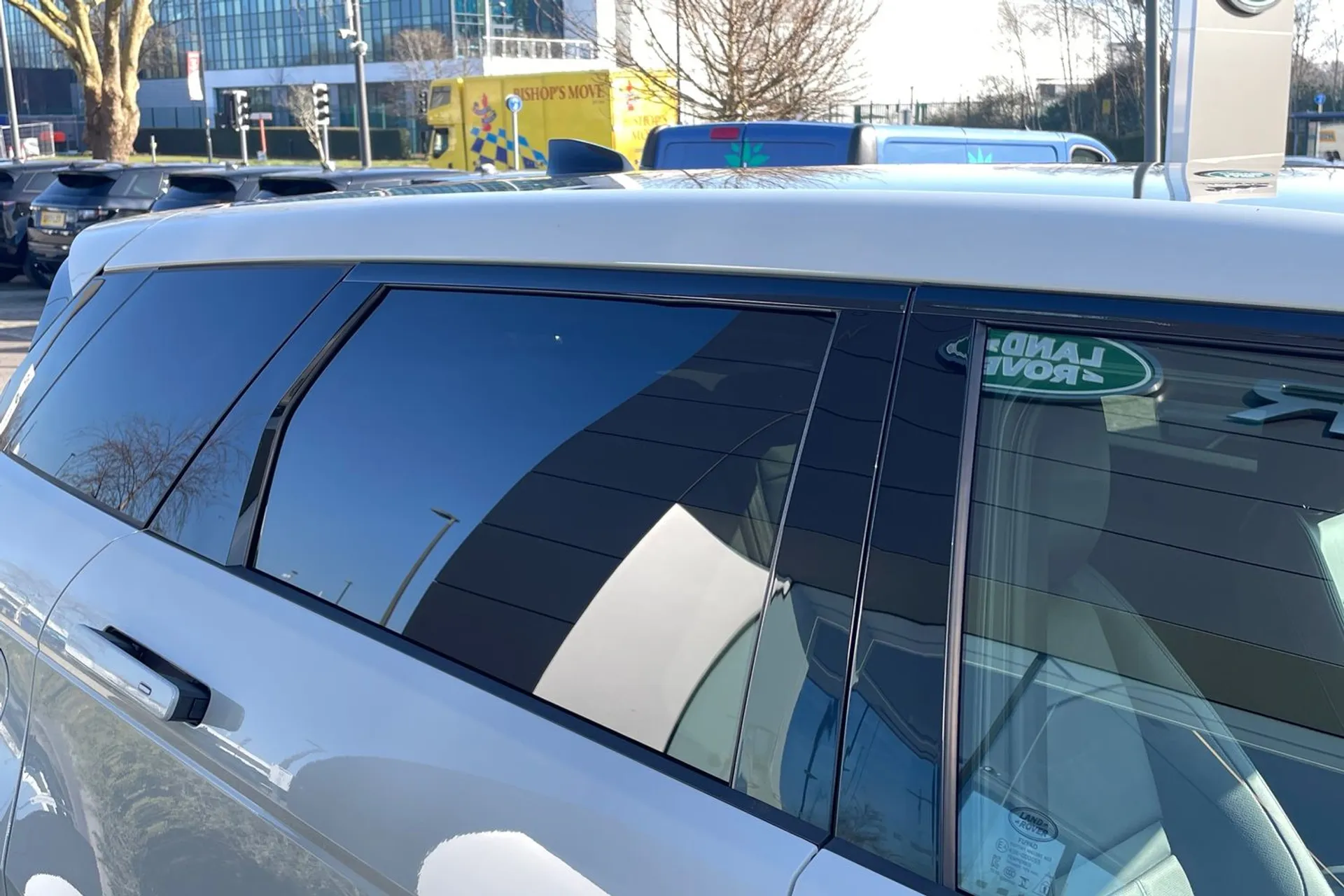 LAND ROVER RANGE ROVER EVOQUE thumbnail image number 18