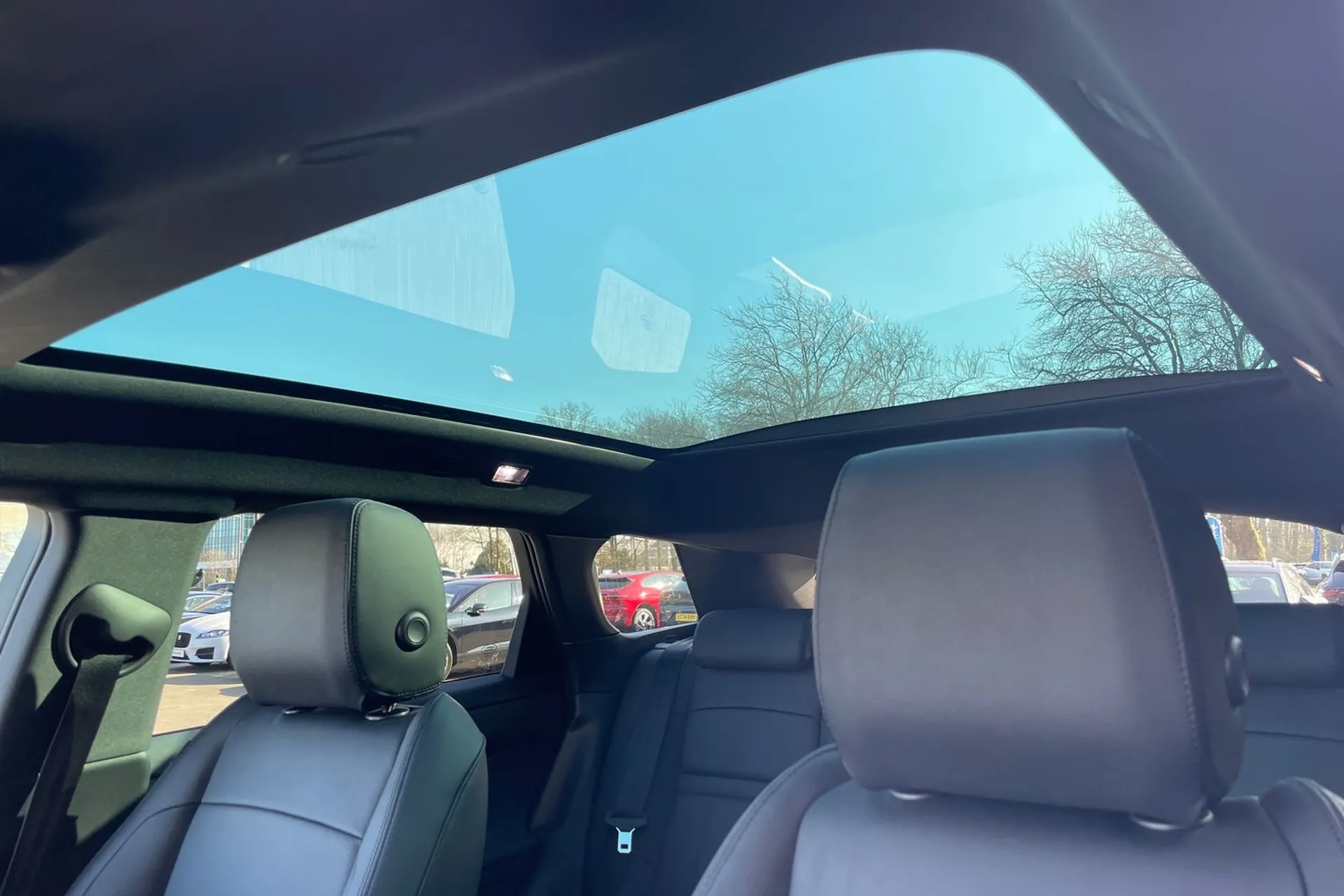 LAND ROVER RANGE ROVER EVOQUE thumbnail image number 6