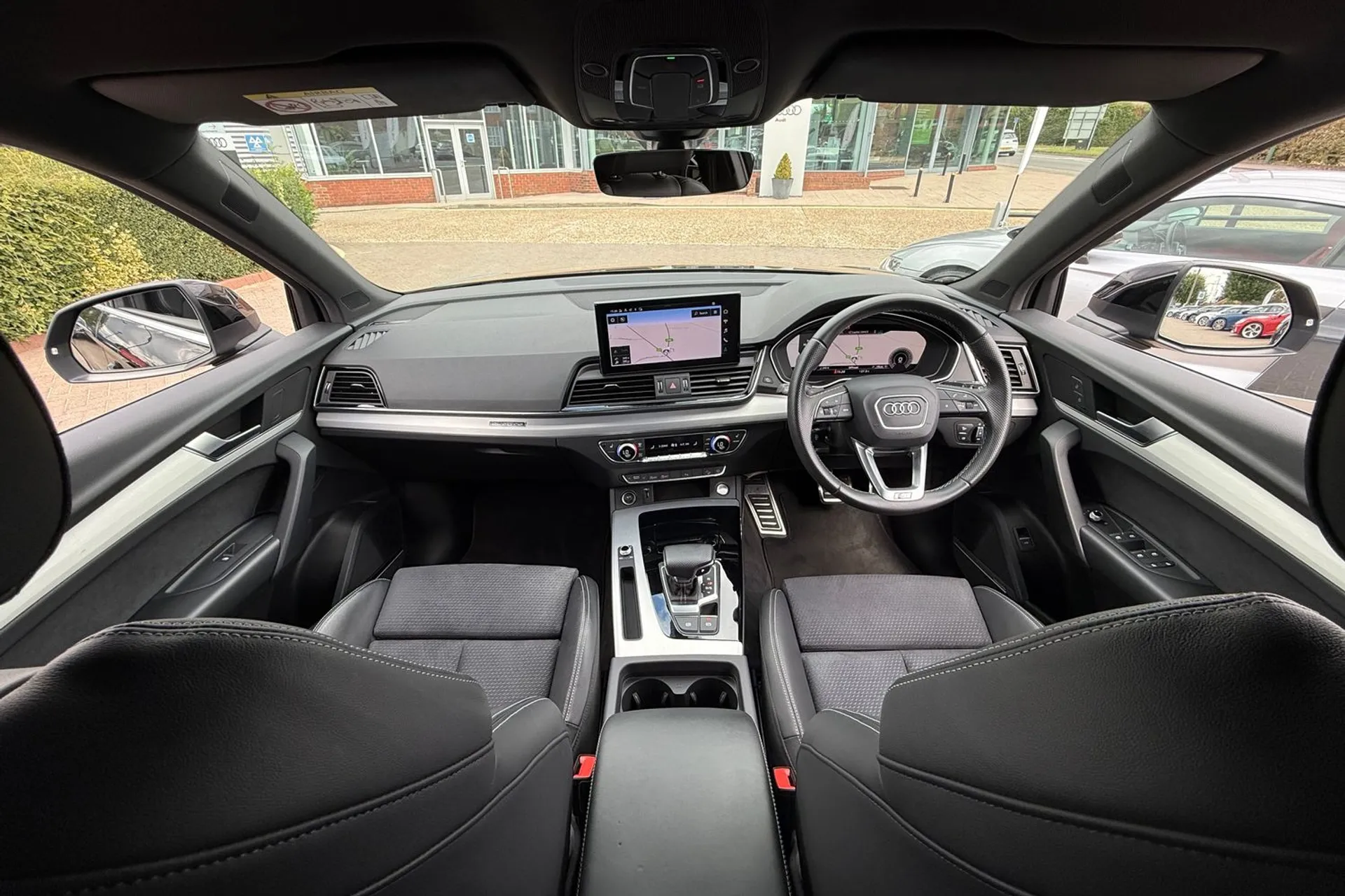 Audi Q5 thumbnail image number 3