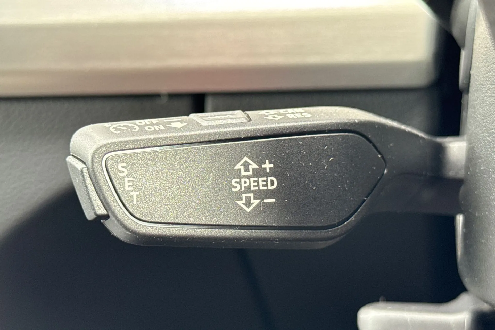 Audi Q5 thumbnail image number 17