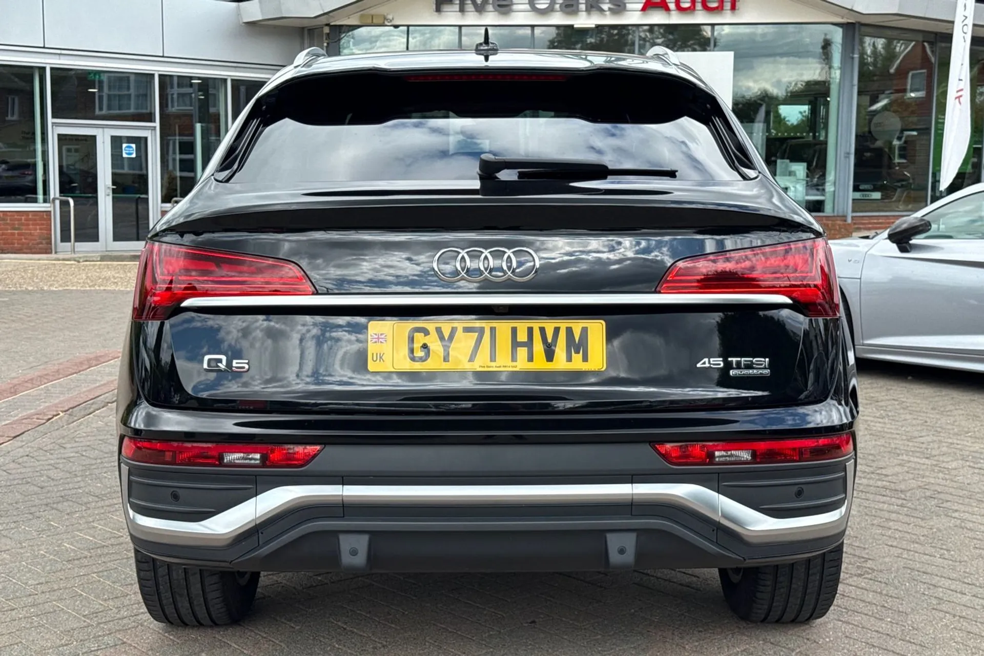 Audi Q5 thumbnail image number 5