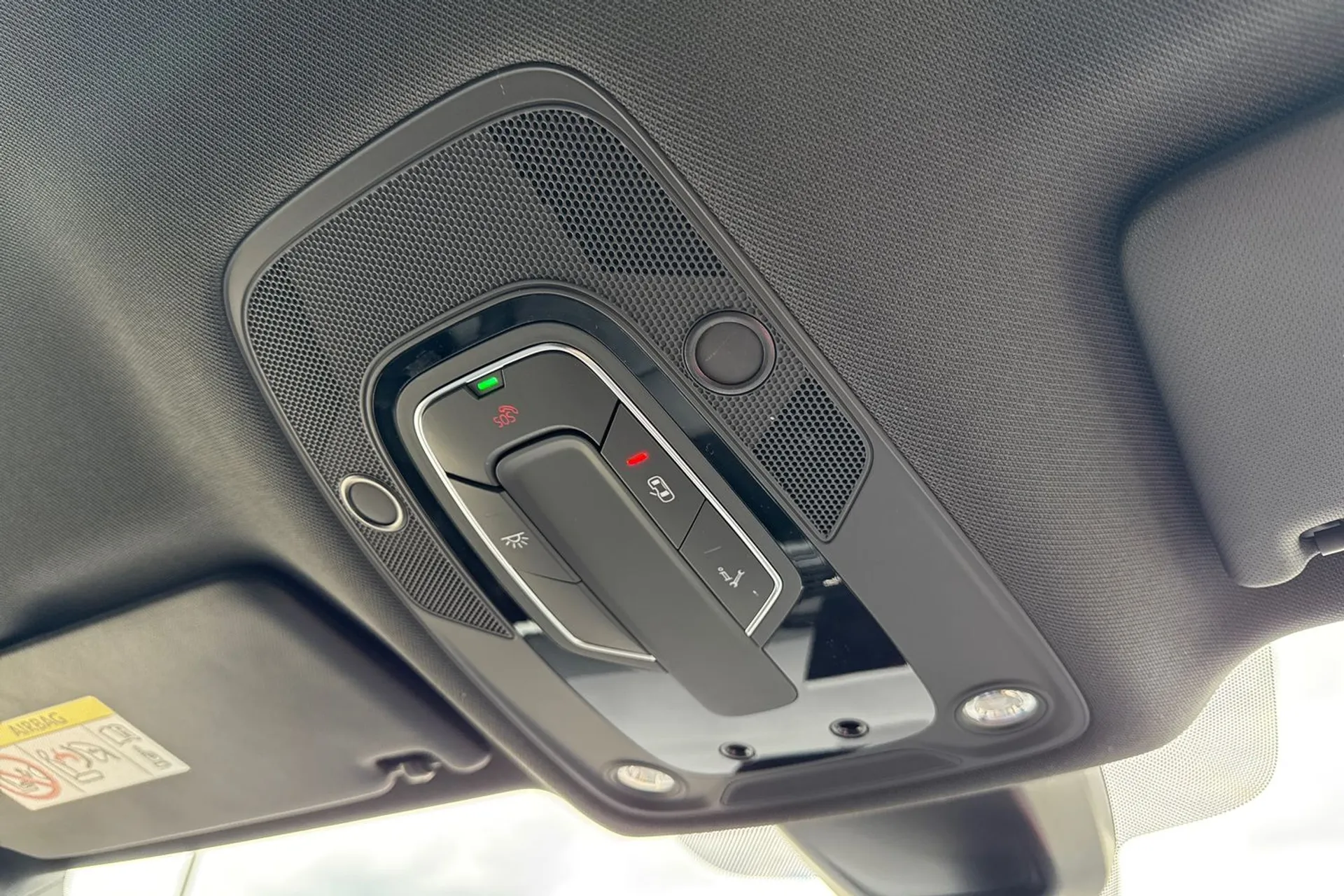Audi Q5 thumbnail image number 19