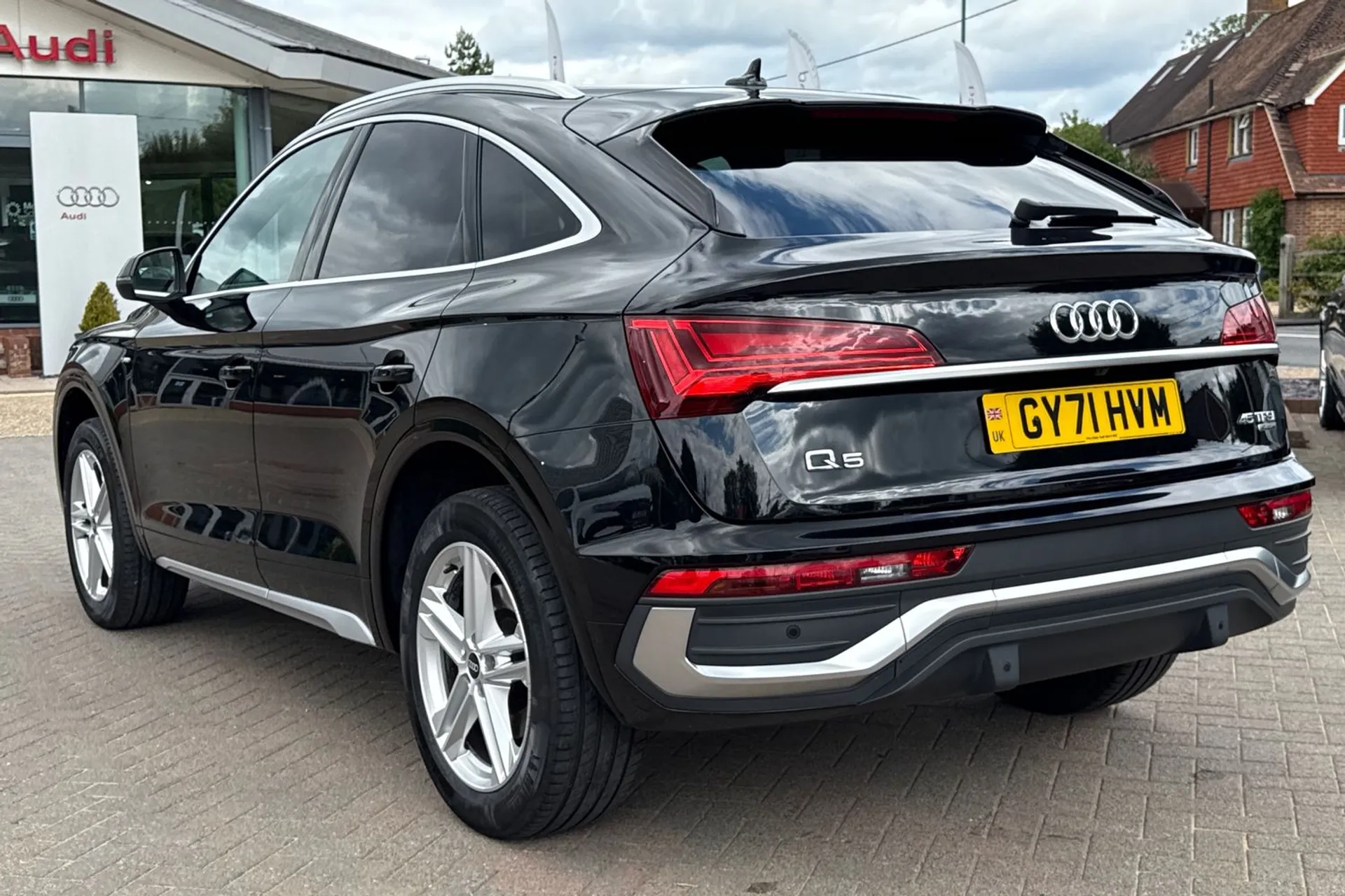 Audi Q5 thumbnail image number 6