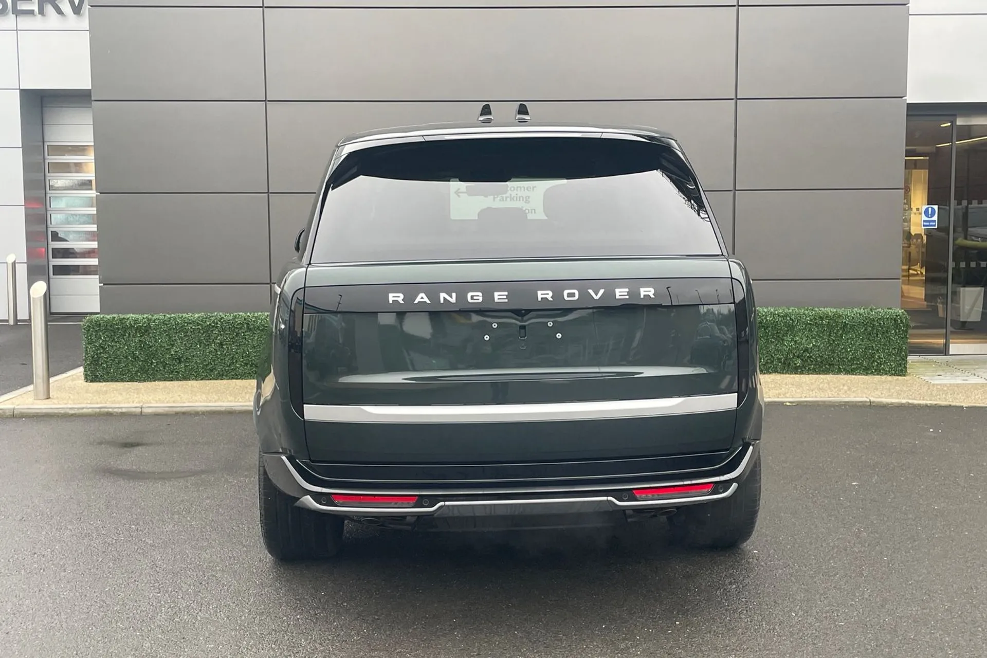 LAND ROVER RANGE ROVER thumbnail image number 8