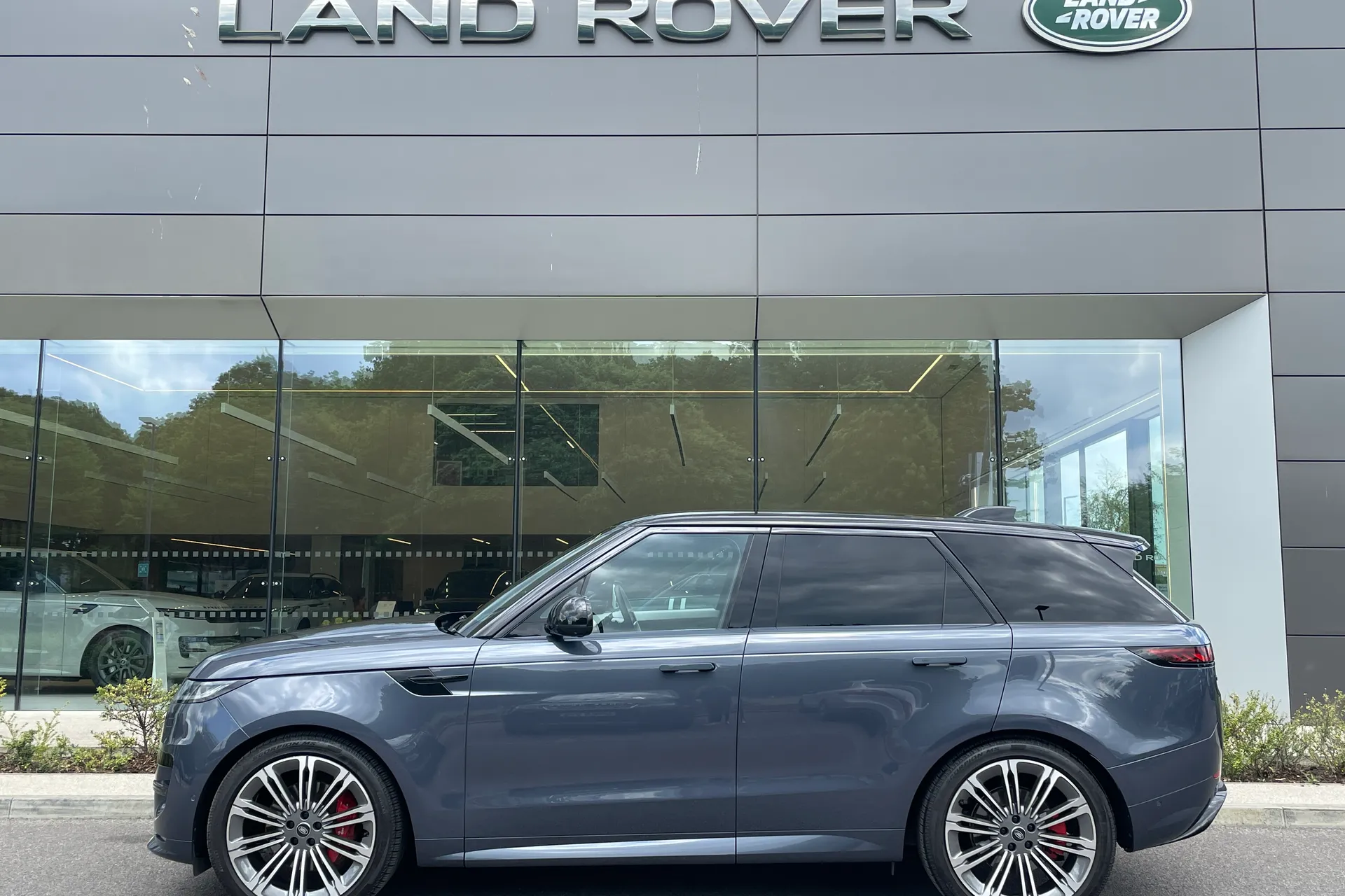 LAND ROVER RANGE ROVER SPORT thumbnail image number 10
