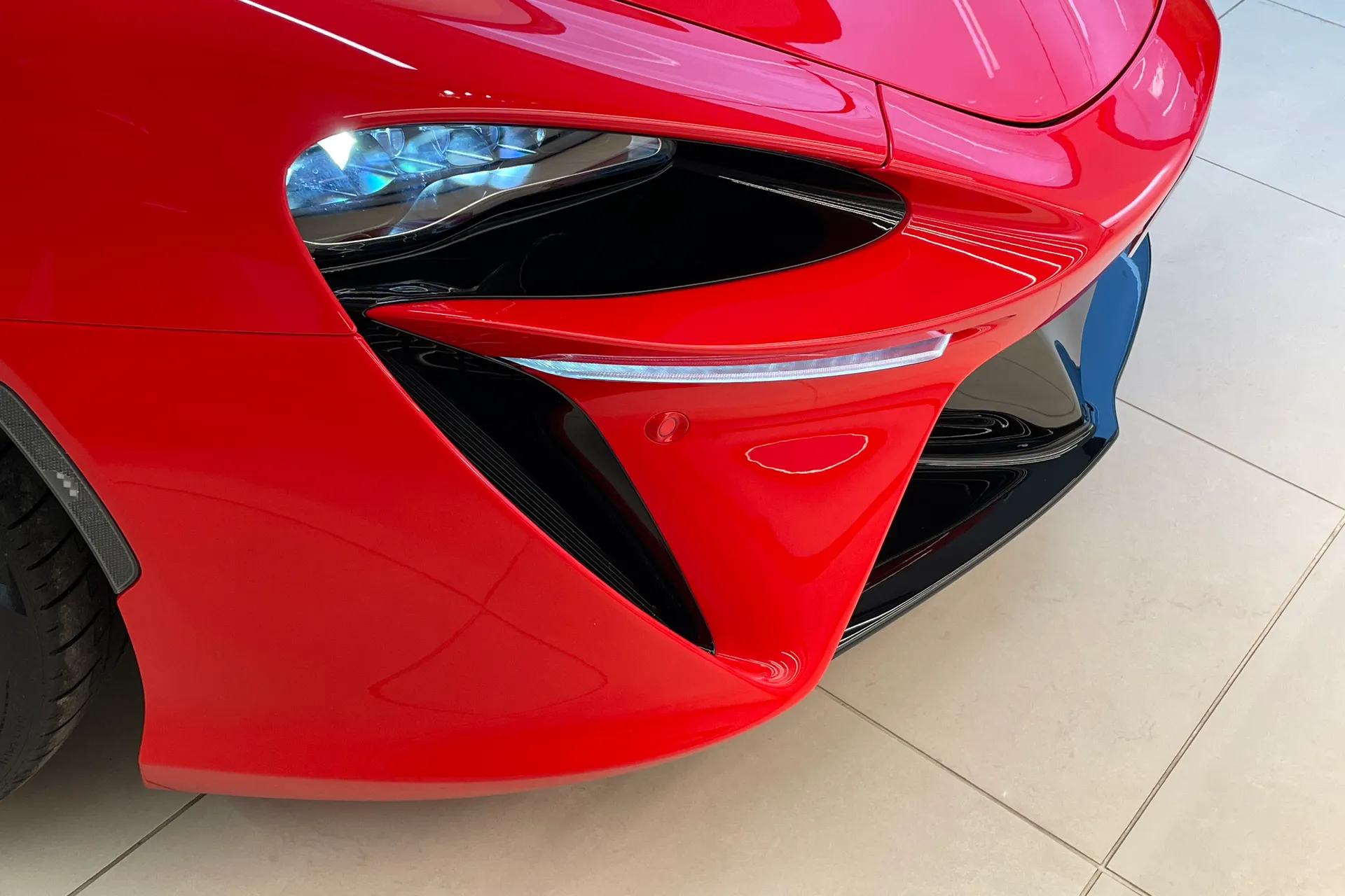 McLaren ARTURA thumbnail image number 53