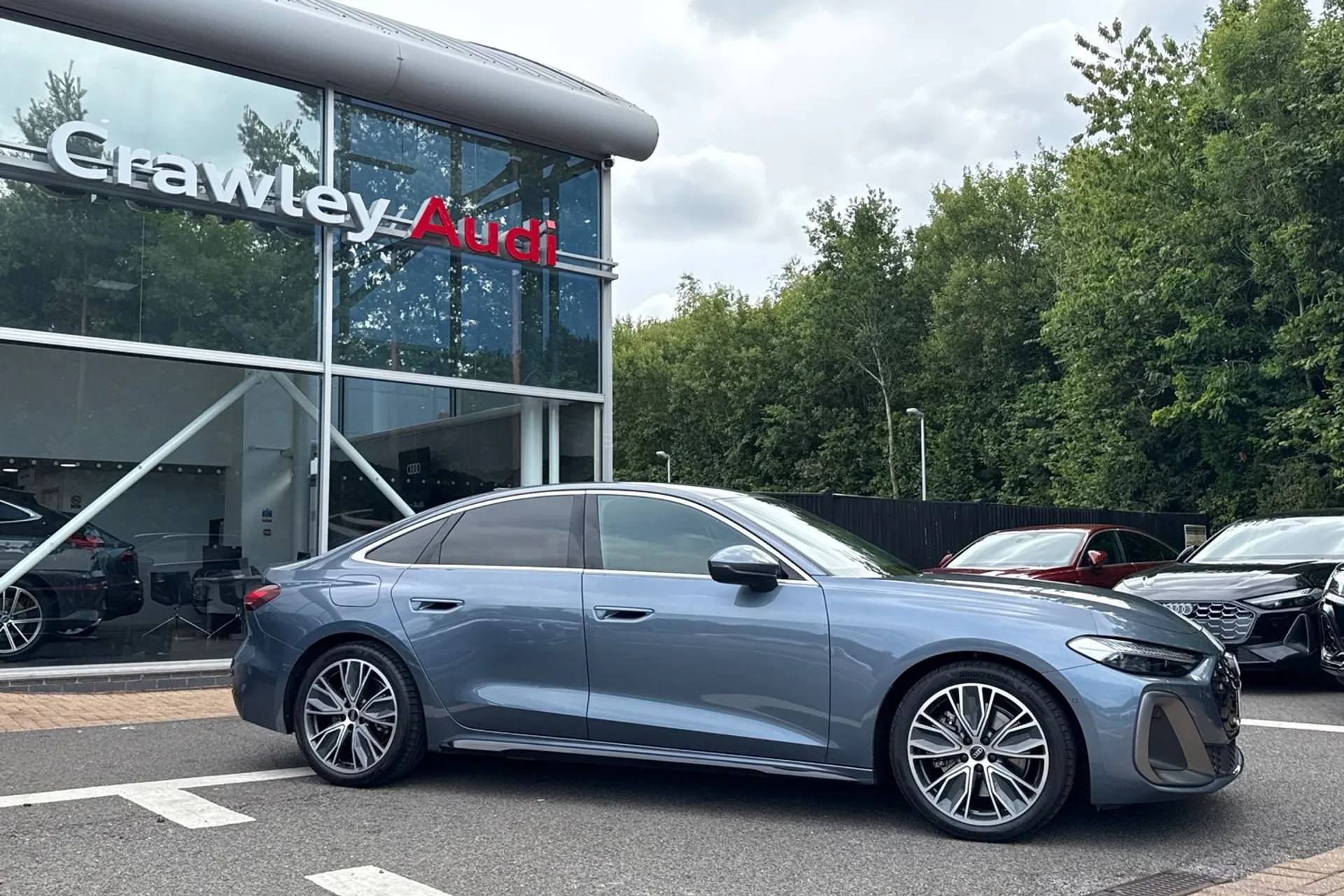 Audi A5 thumbnail image number 2