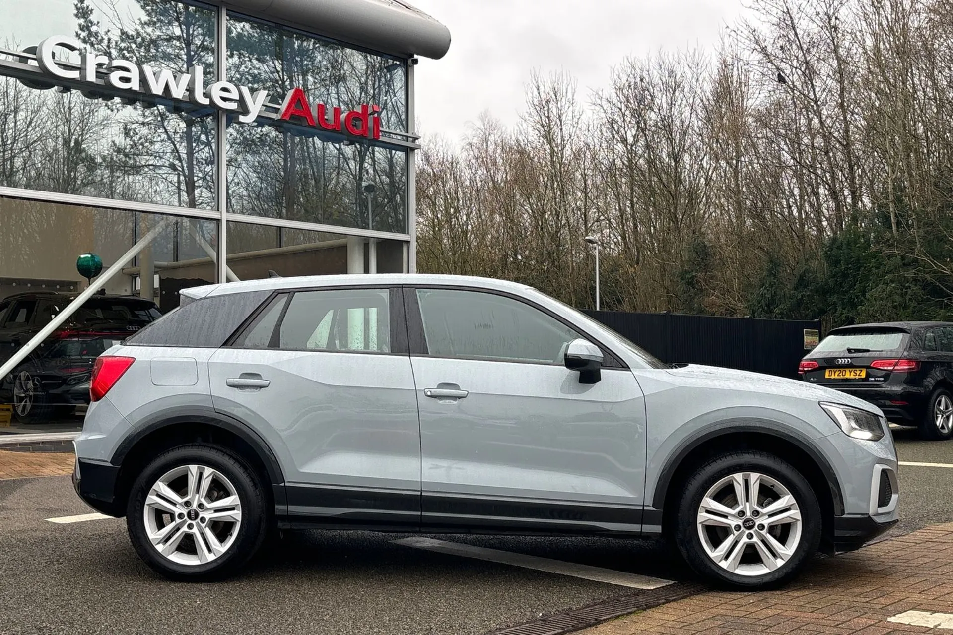 Audi Q2 thumbnail image number 2