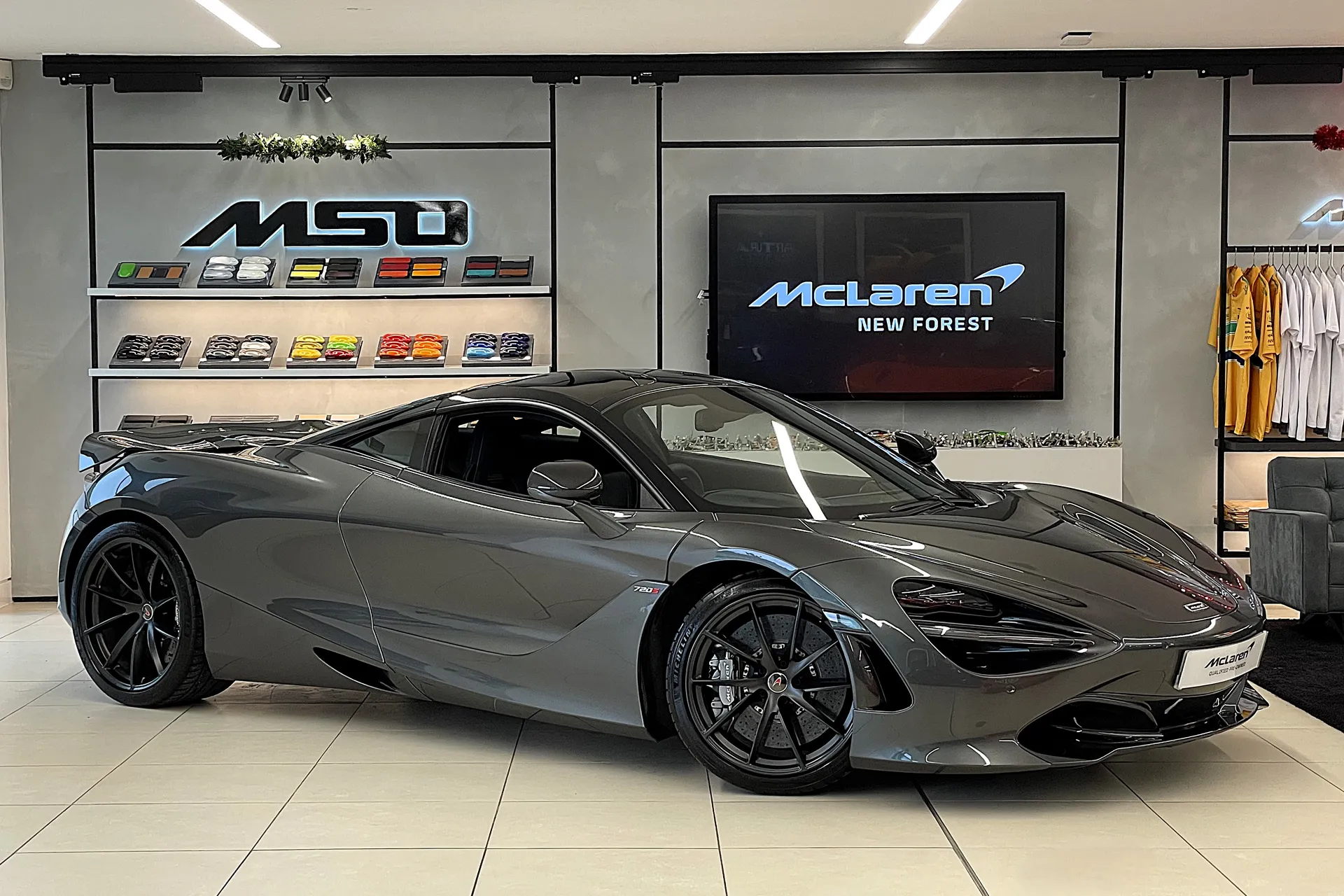 McLaren 720 focused image