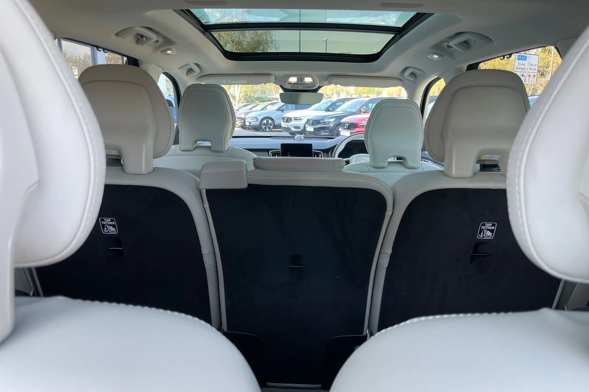 Volvo XC90 thumbnail image number 22