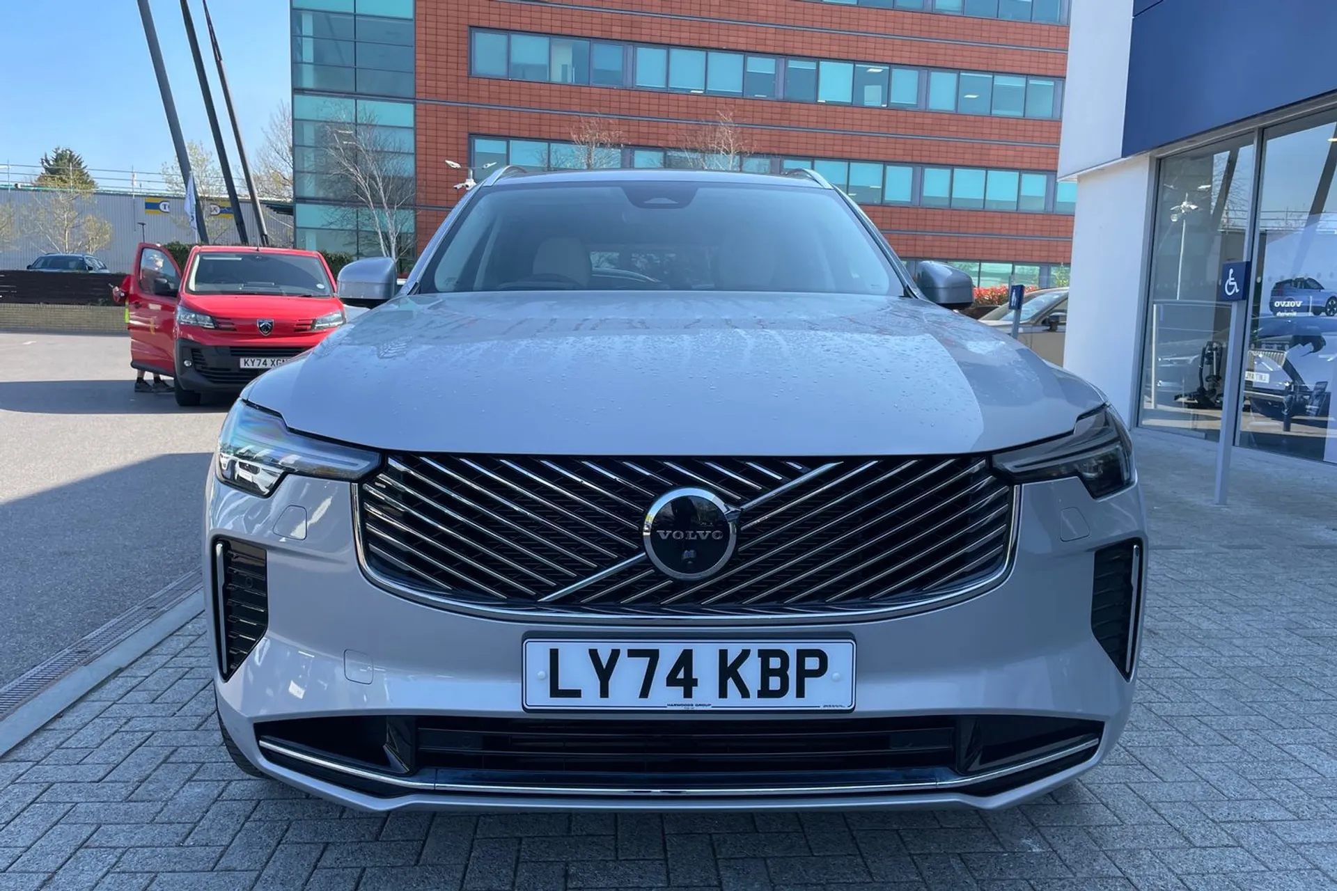 Volvo XC90 thumbnail image number 13