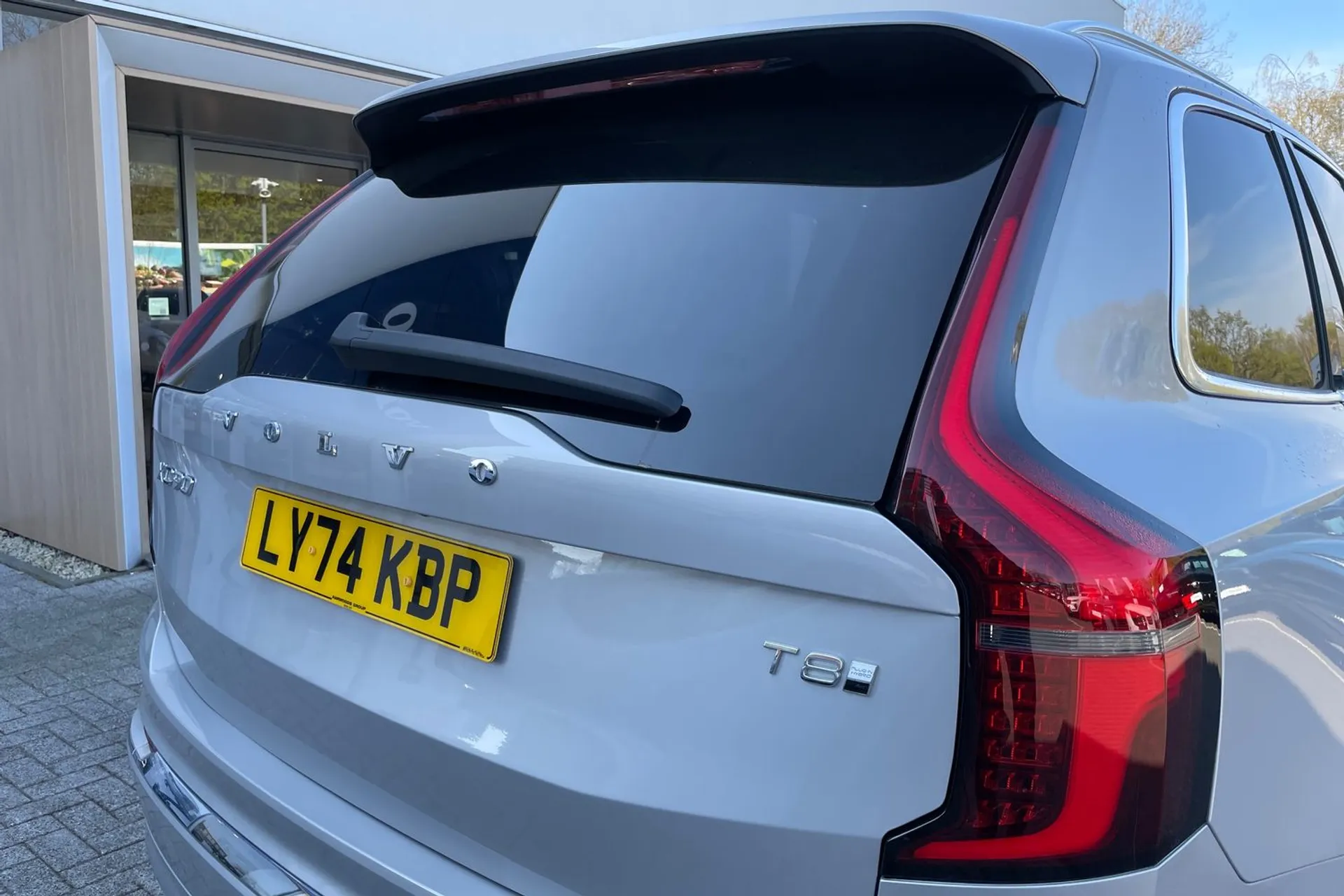Volvo XC90 thumbnail image number 16
