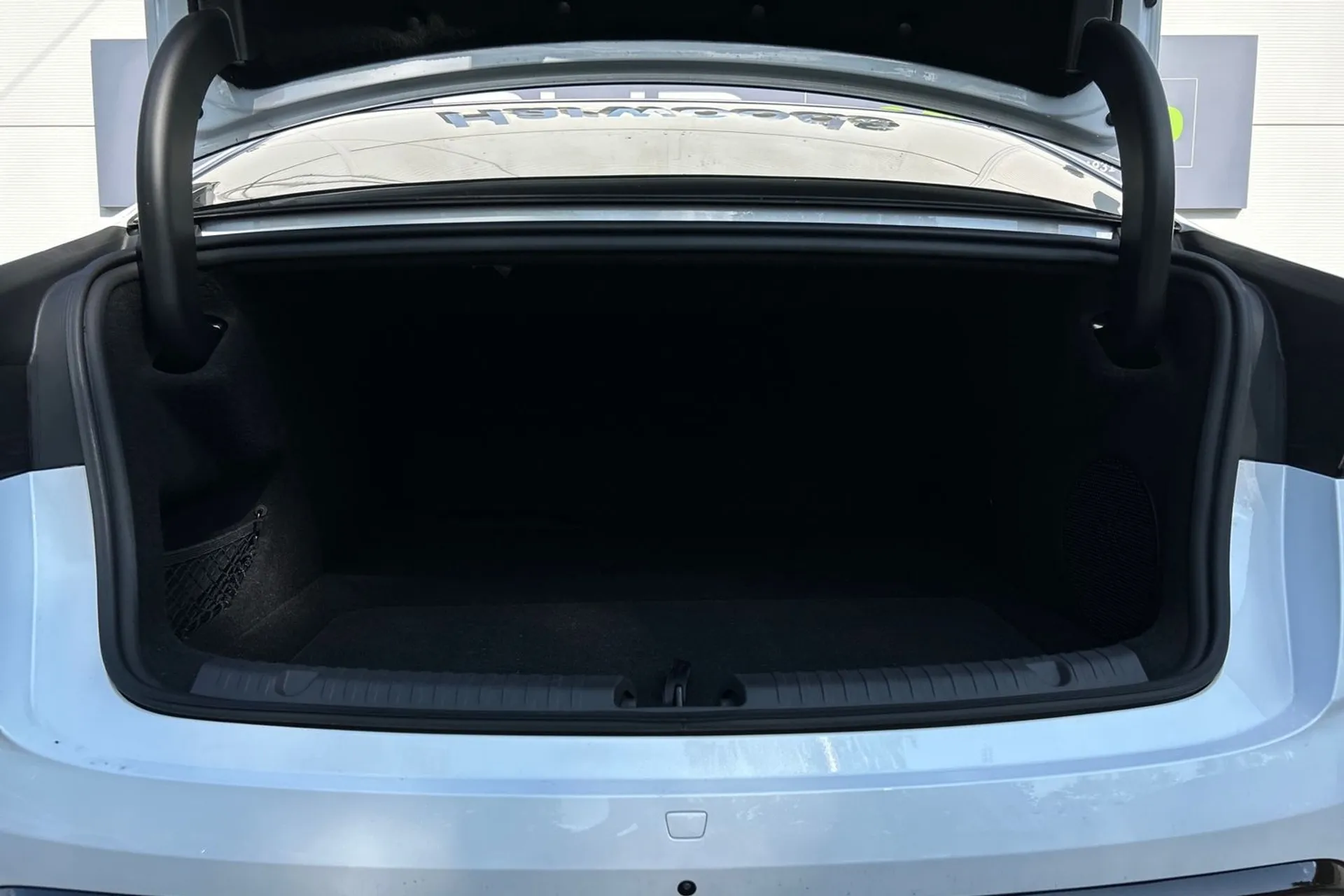 BYD SEAL thumbnail image number 34