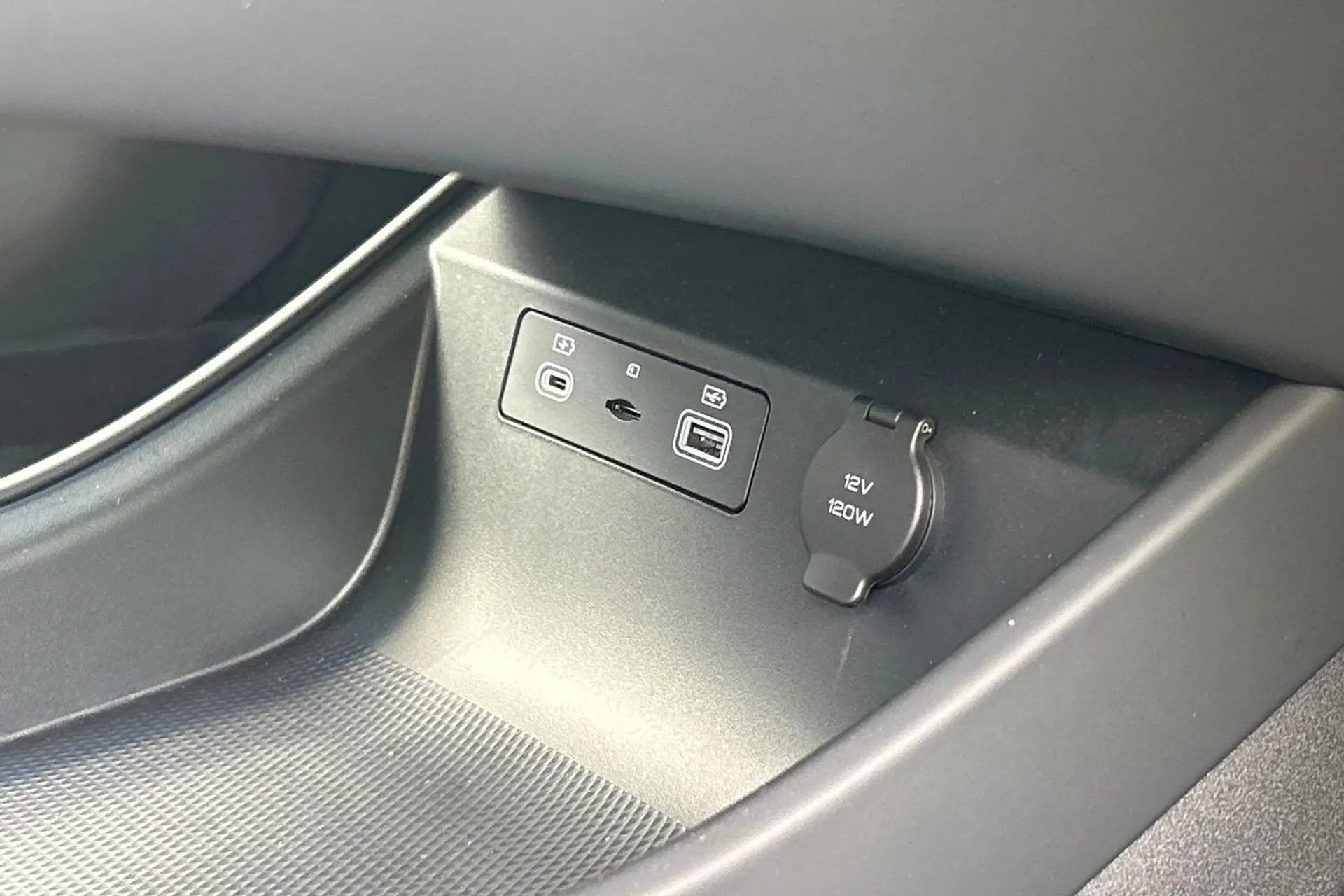 BYD SEAL thumbnail image number 54