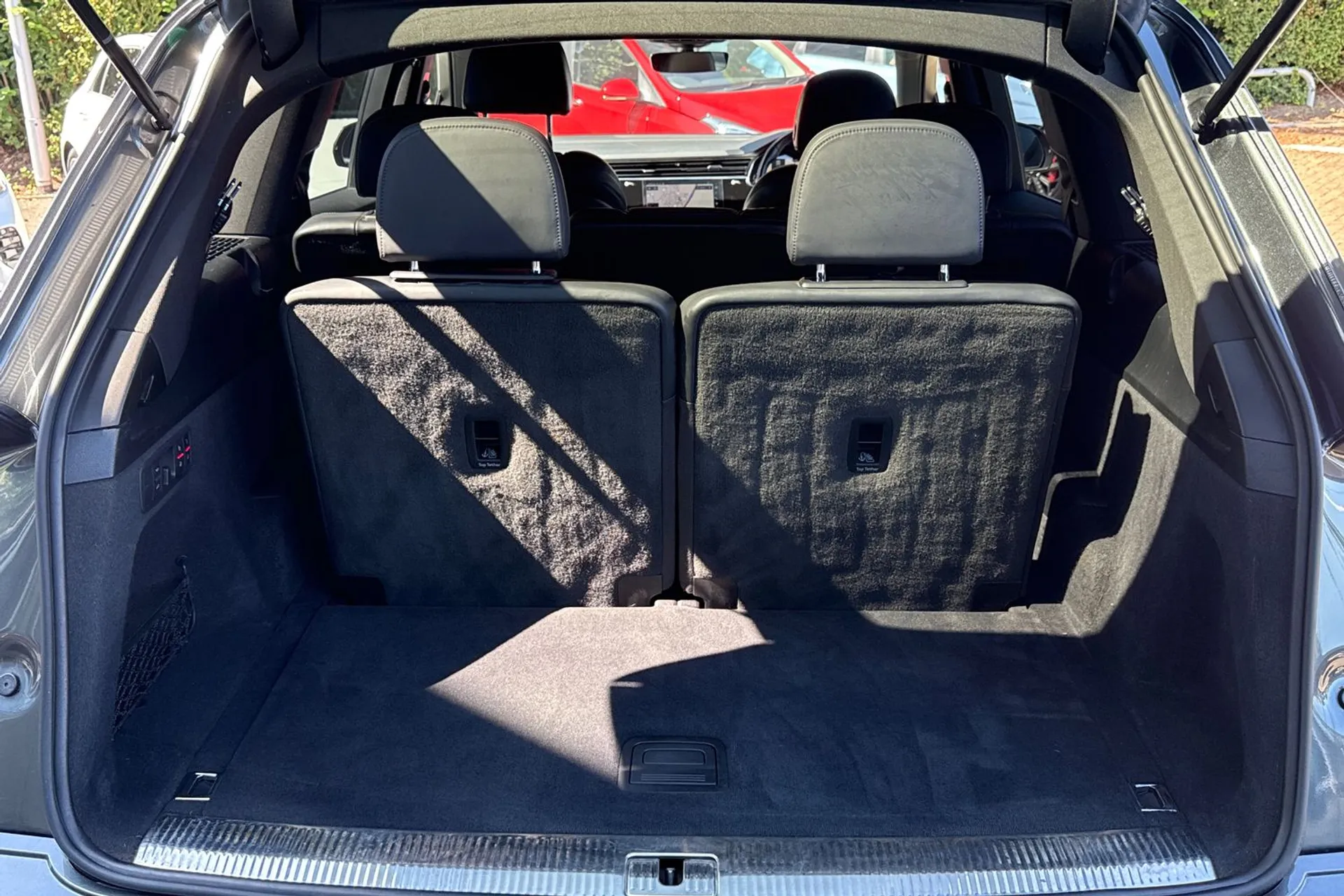 Audi Q7 thumbnail image number 50