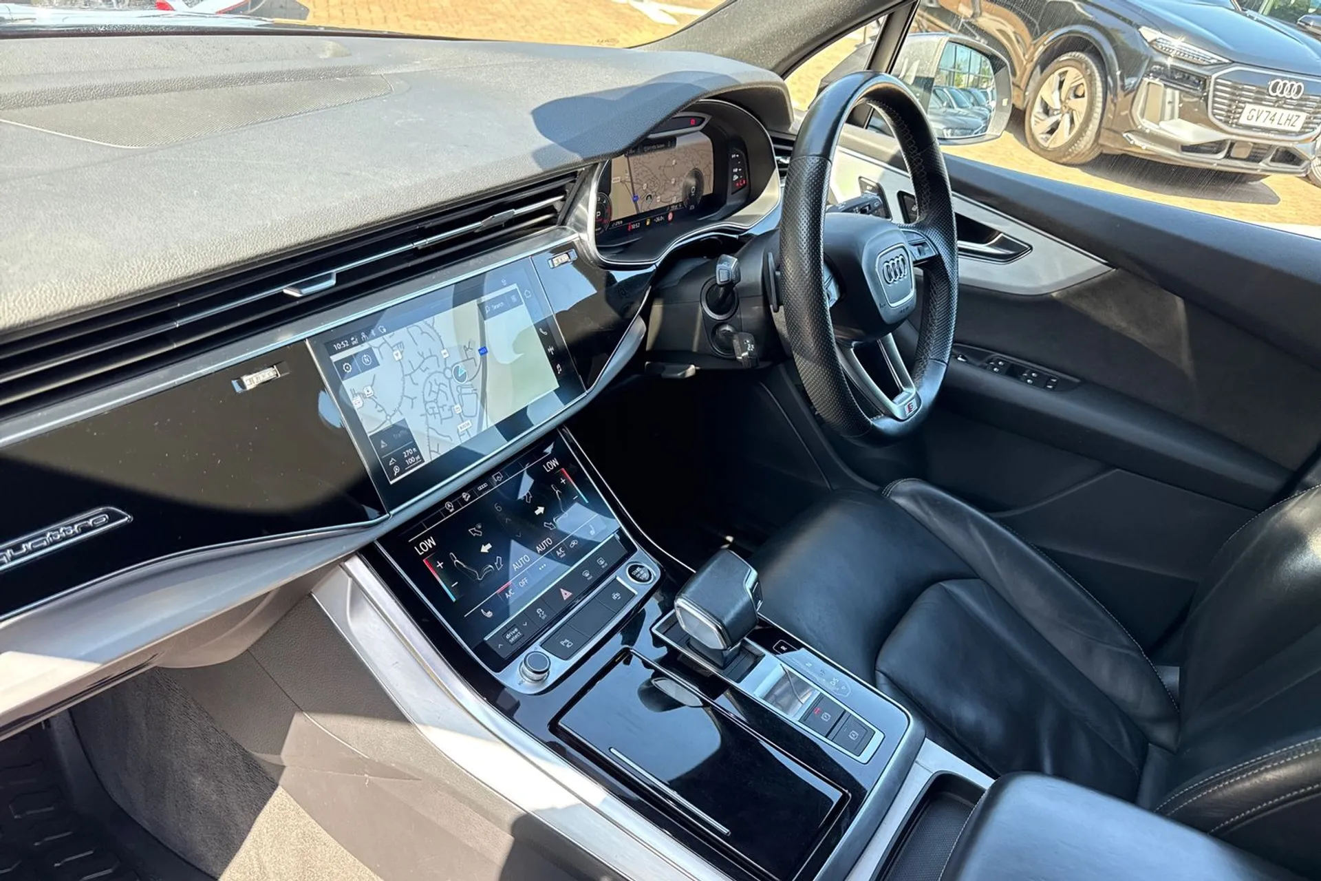 Audi Q7 thumbnail image number 26