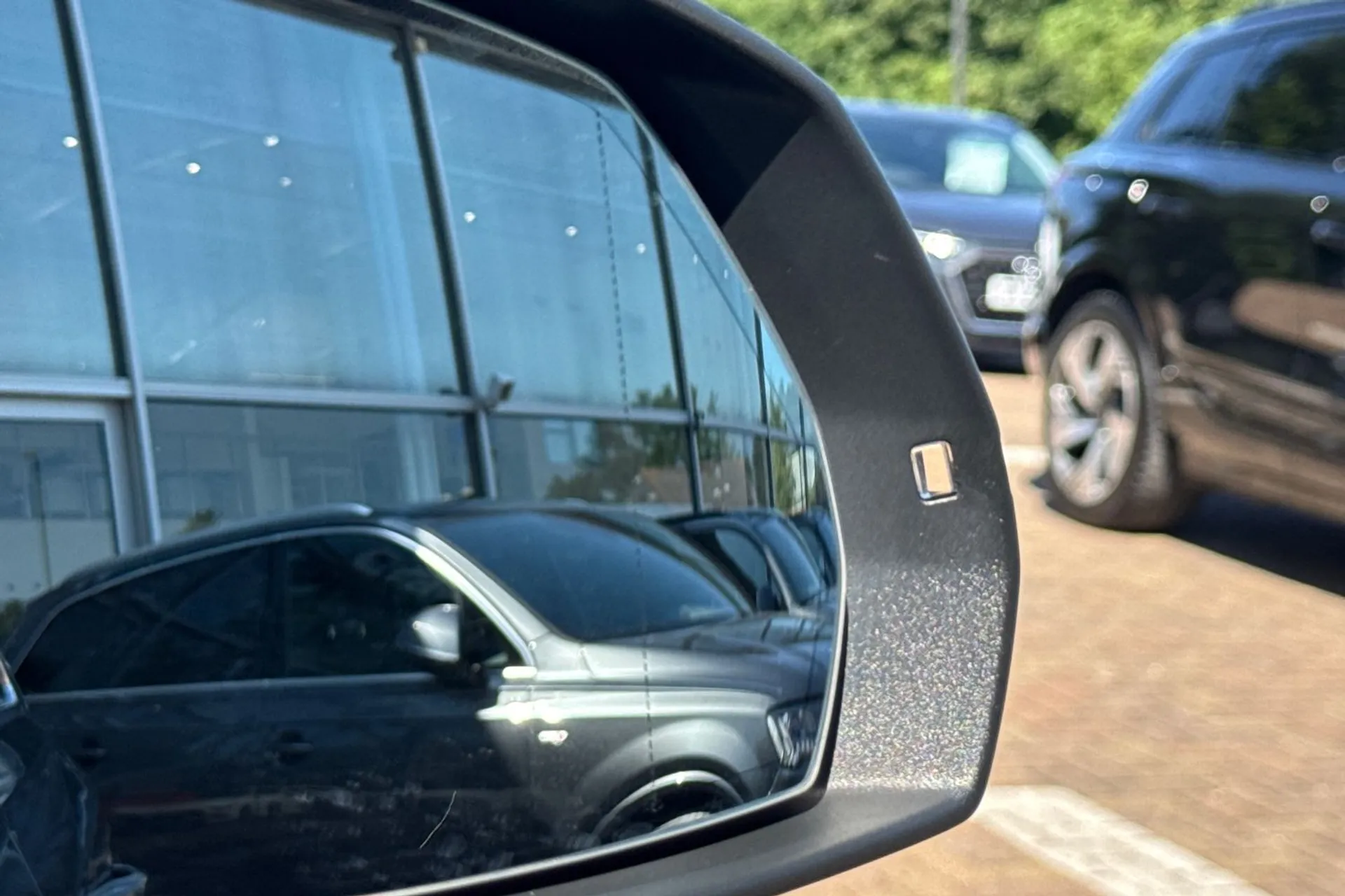 Audi Q7 thumbnail image number 48