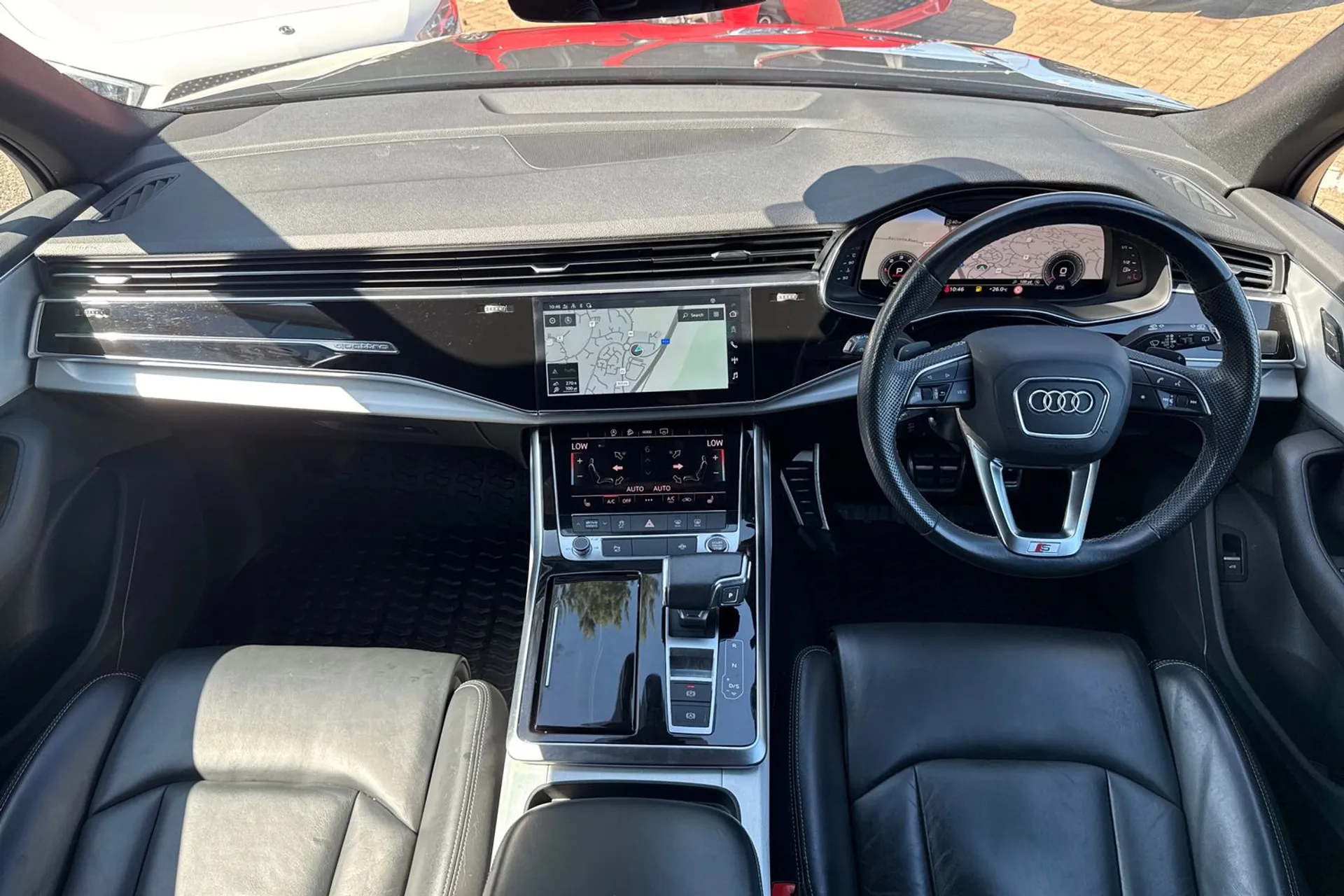 Audi Q7 thumbnail image number 31
