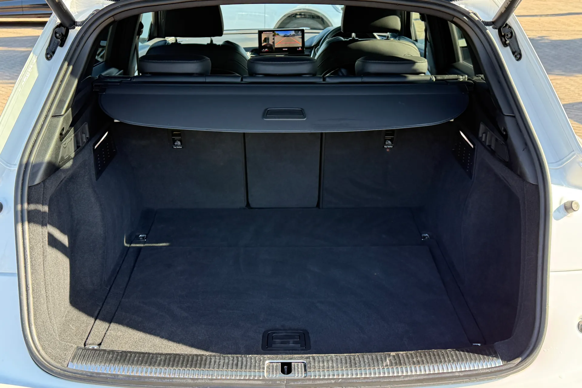 Audi Q5 thumbnail image number 34