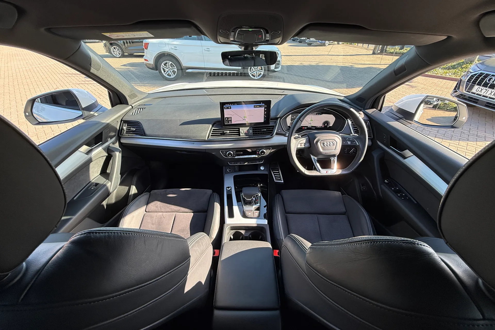 Audi Q5 thumbnail image number 3