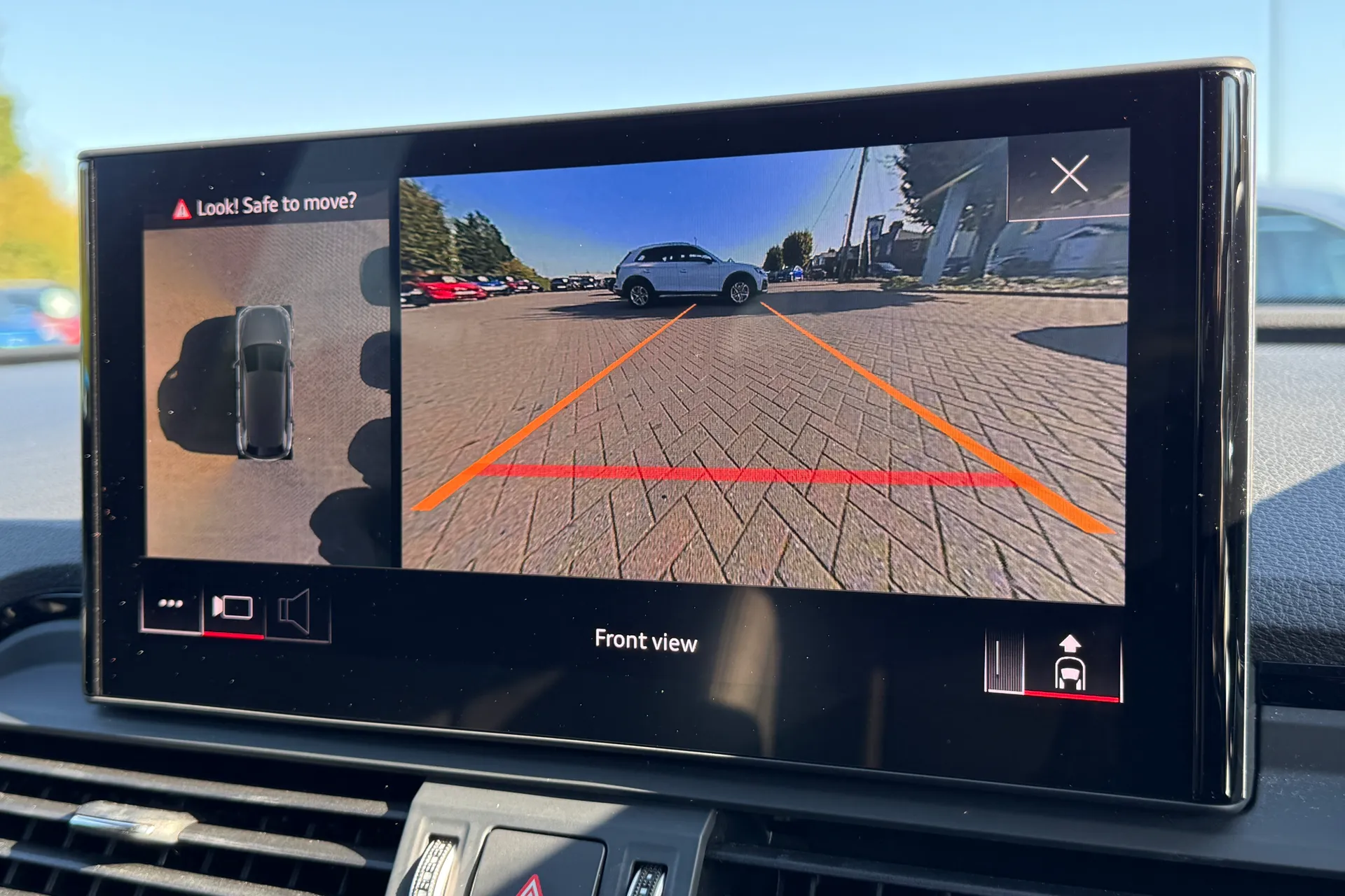 Audi Q5 thumbnail image number 9