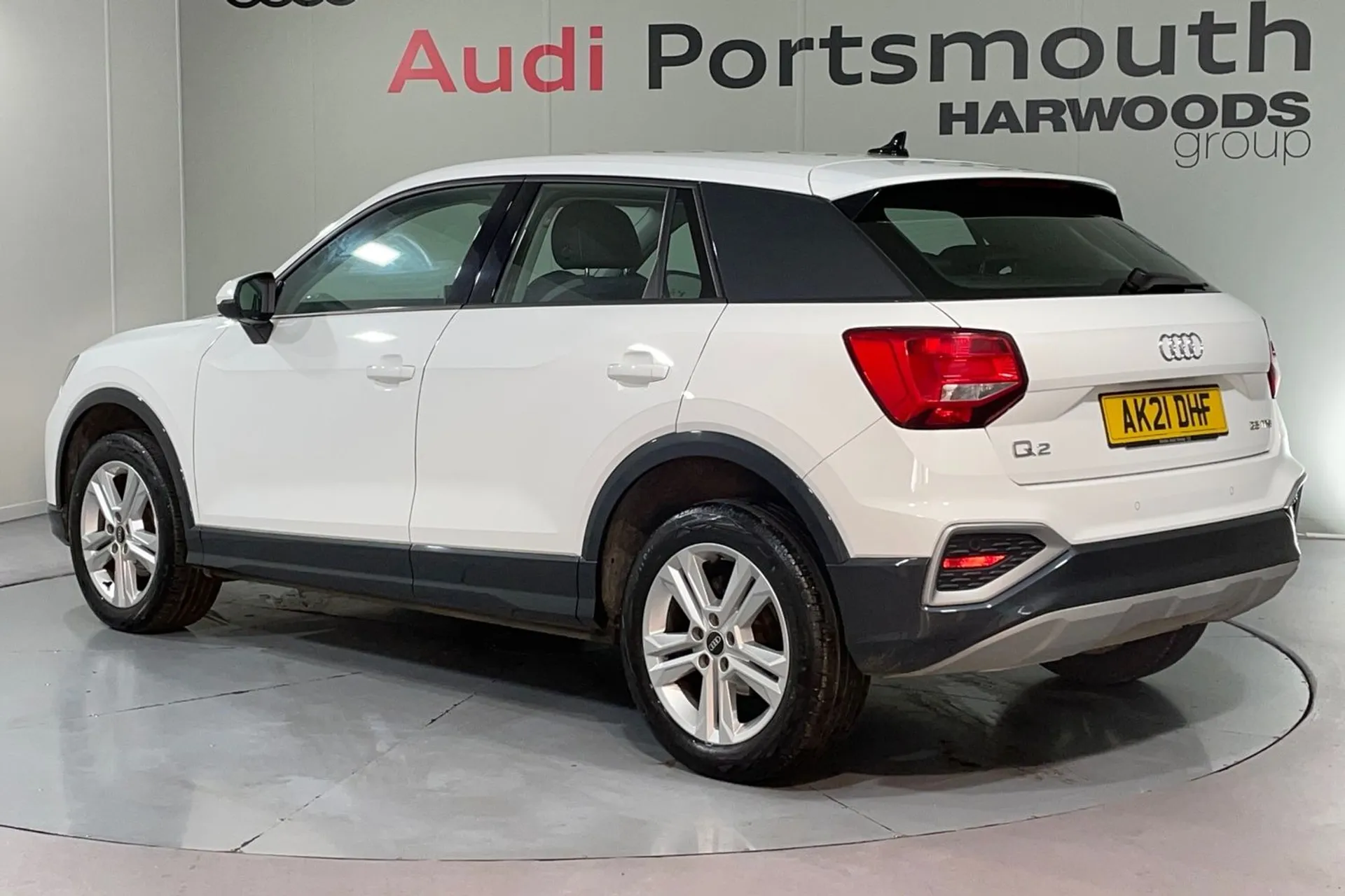 Audi Q2 thumbnail image number 7