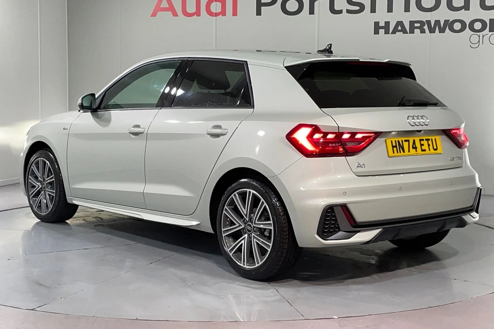 Audi A1 thumbnail image number 8