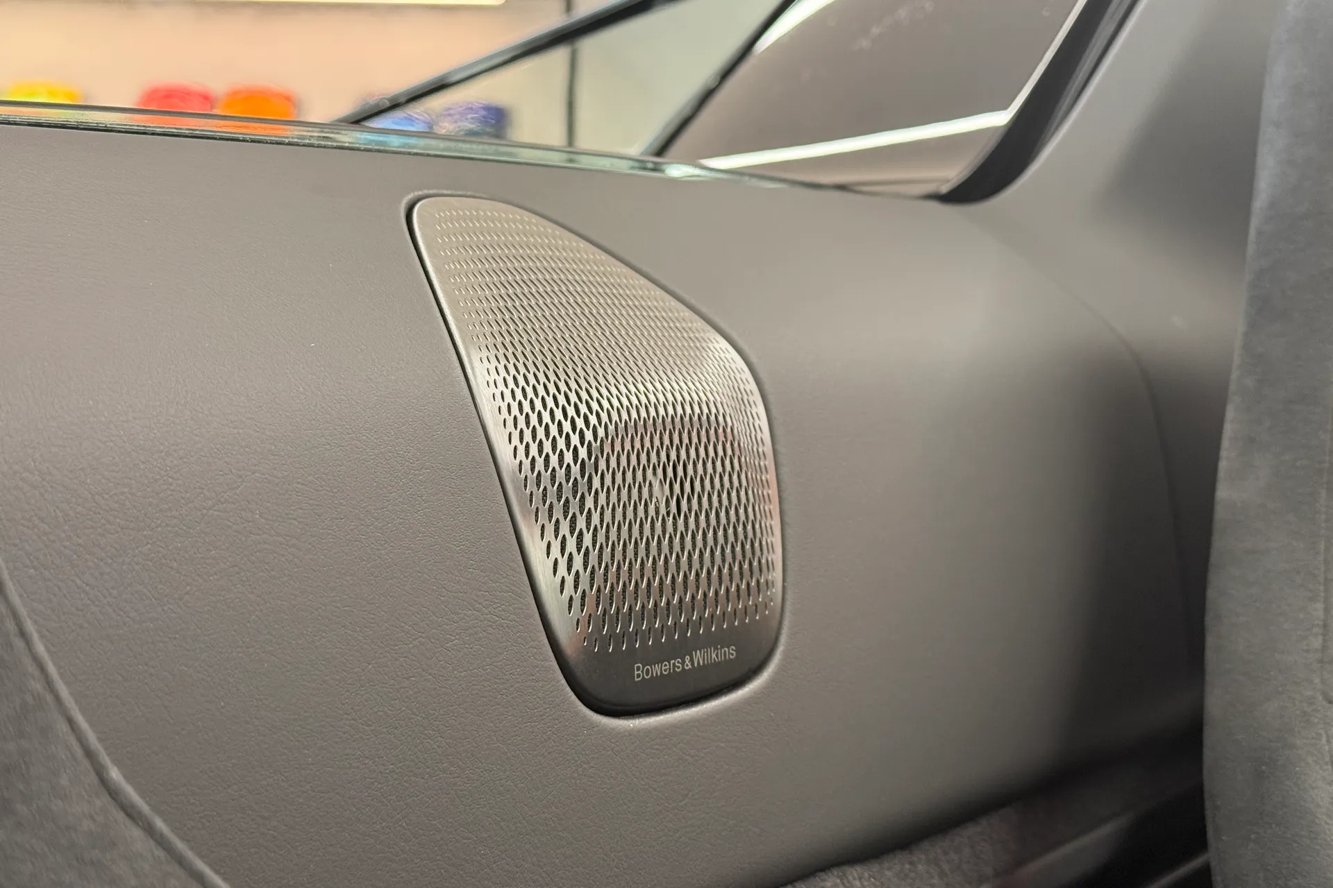 McLaren ARTURA thumbnail image number 9