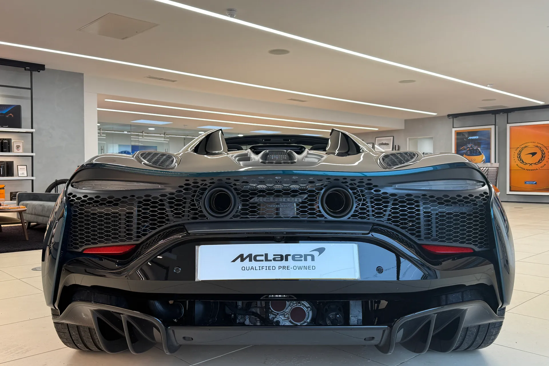 McLaren ARTURA thumbnail image number 29