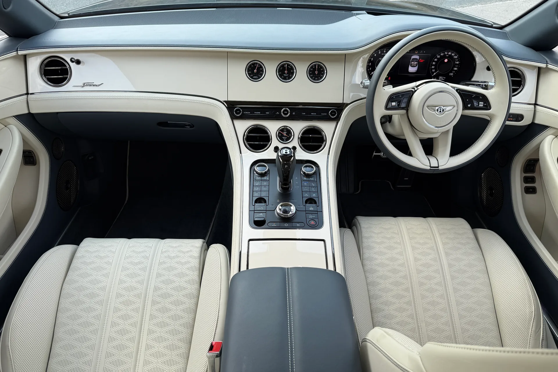 Bentley CONTINENTAL GTC thumbnail image number 3