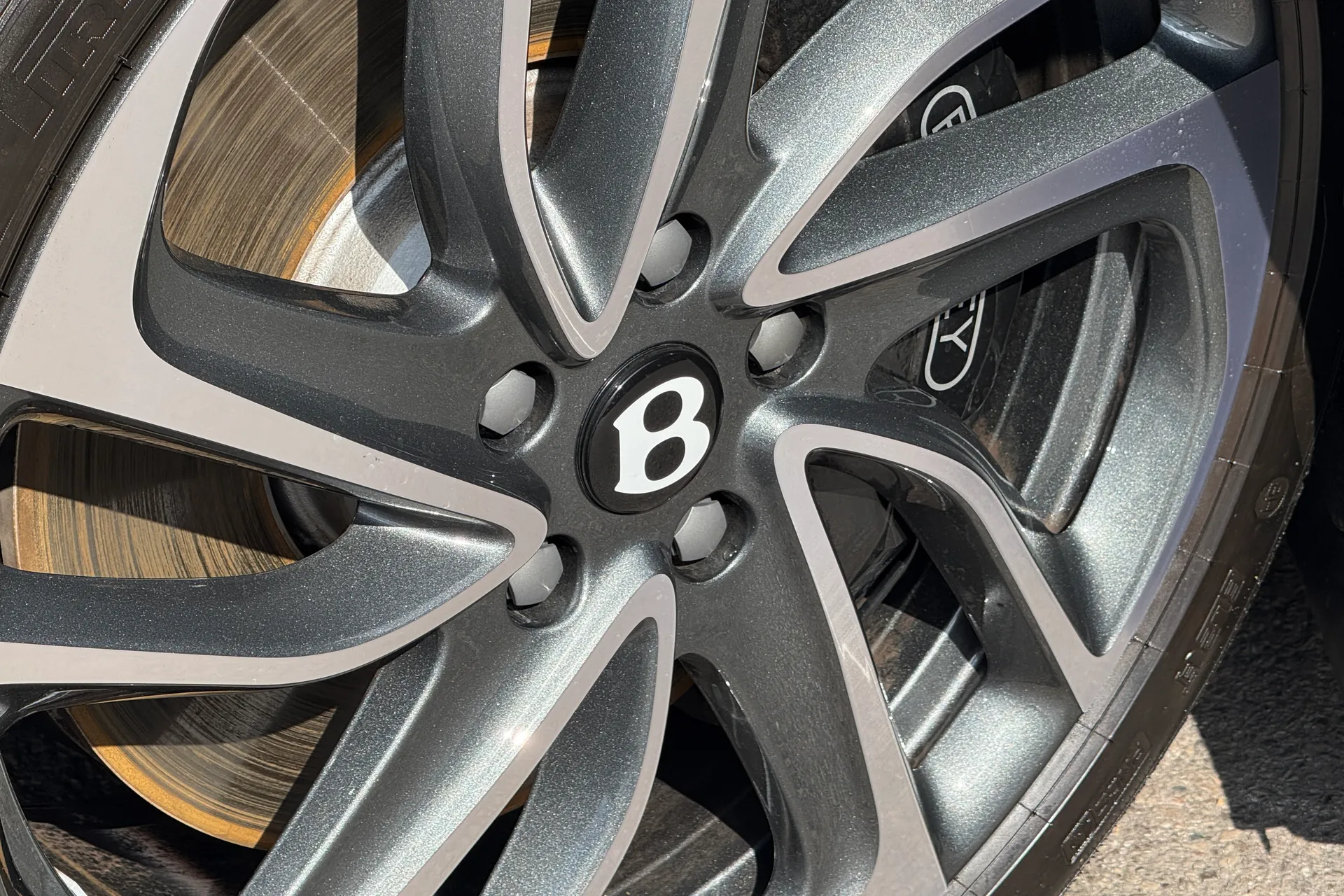 Bentley CONTINENTAL GTC thumbnail image number 7