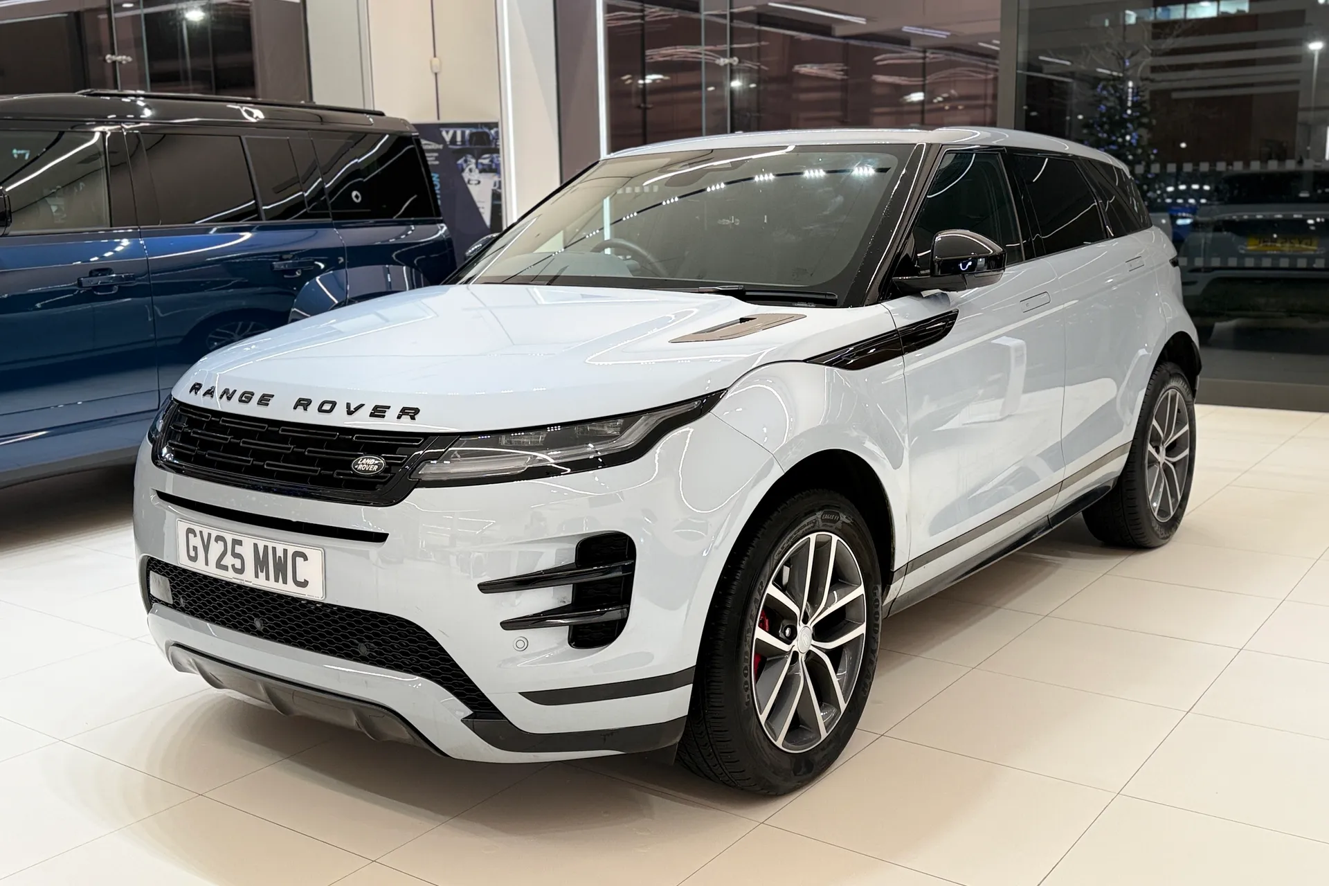 LAND ROVER RANGE ROVER EVOQUE thumbnail image number 14