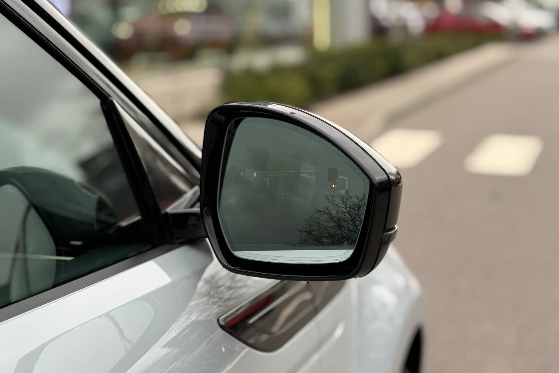 LAND ROVER RANGE ROVER EVOQUE thumbnail image number 10