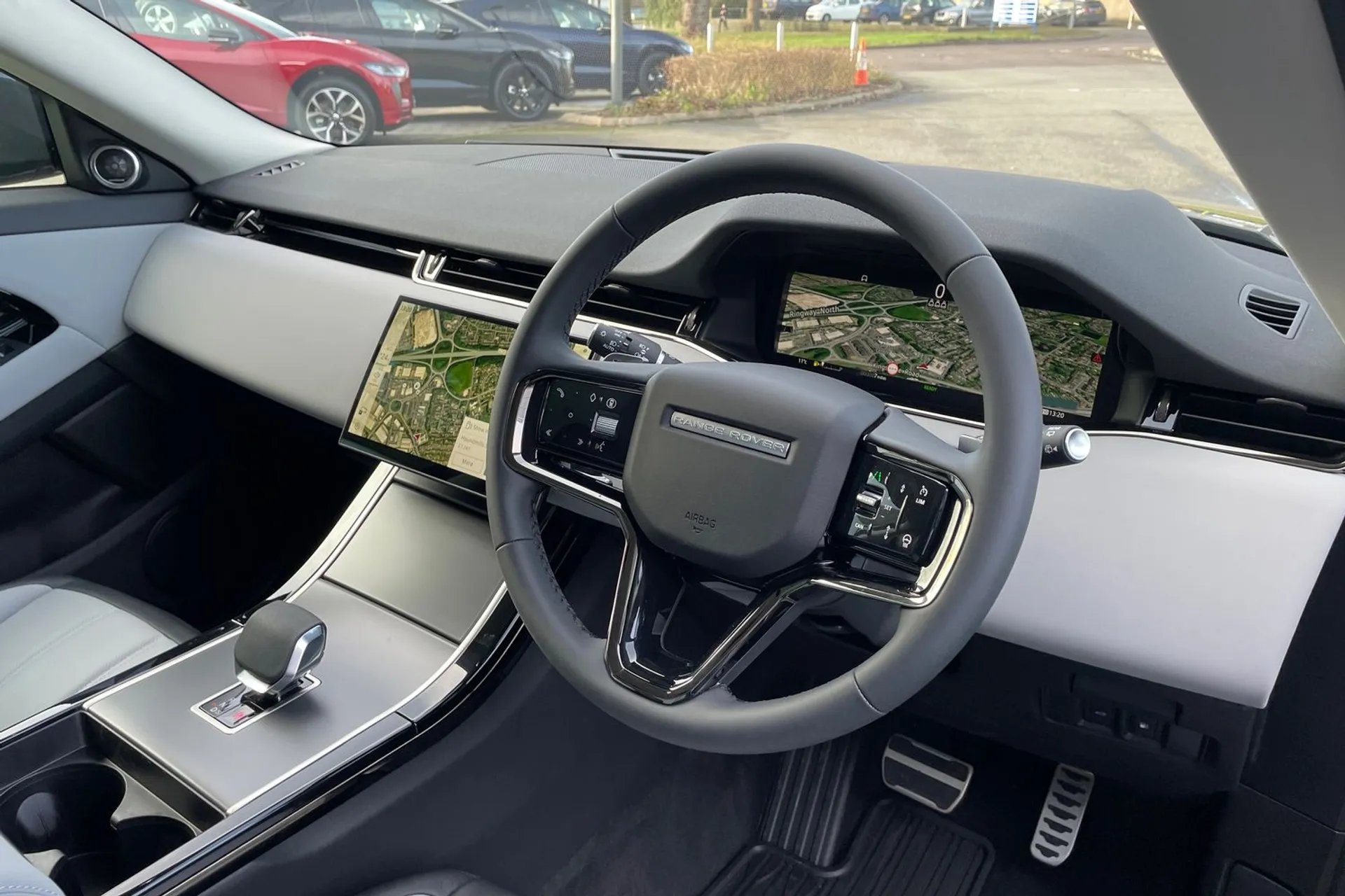LAND ROVER RANGE ROVER EVOQUE thumbnail image number 30