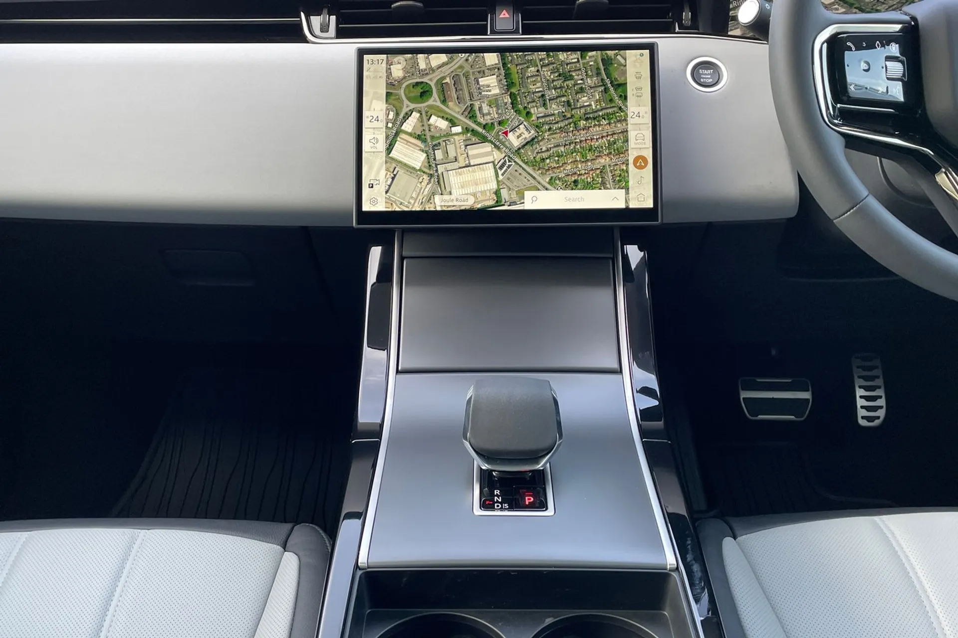 LAND ROVER RANGE ROVER EVOQUE thumbnail image number 15