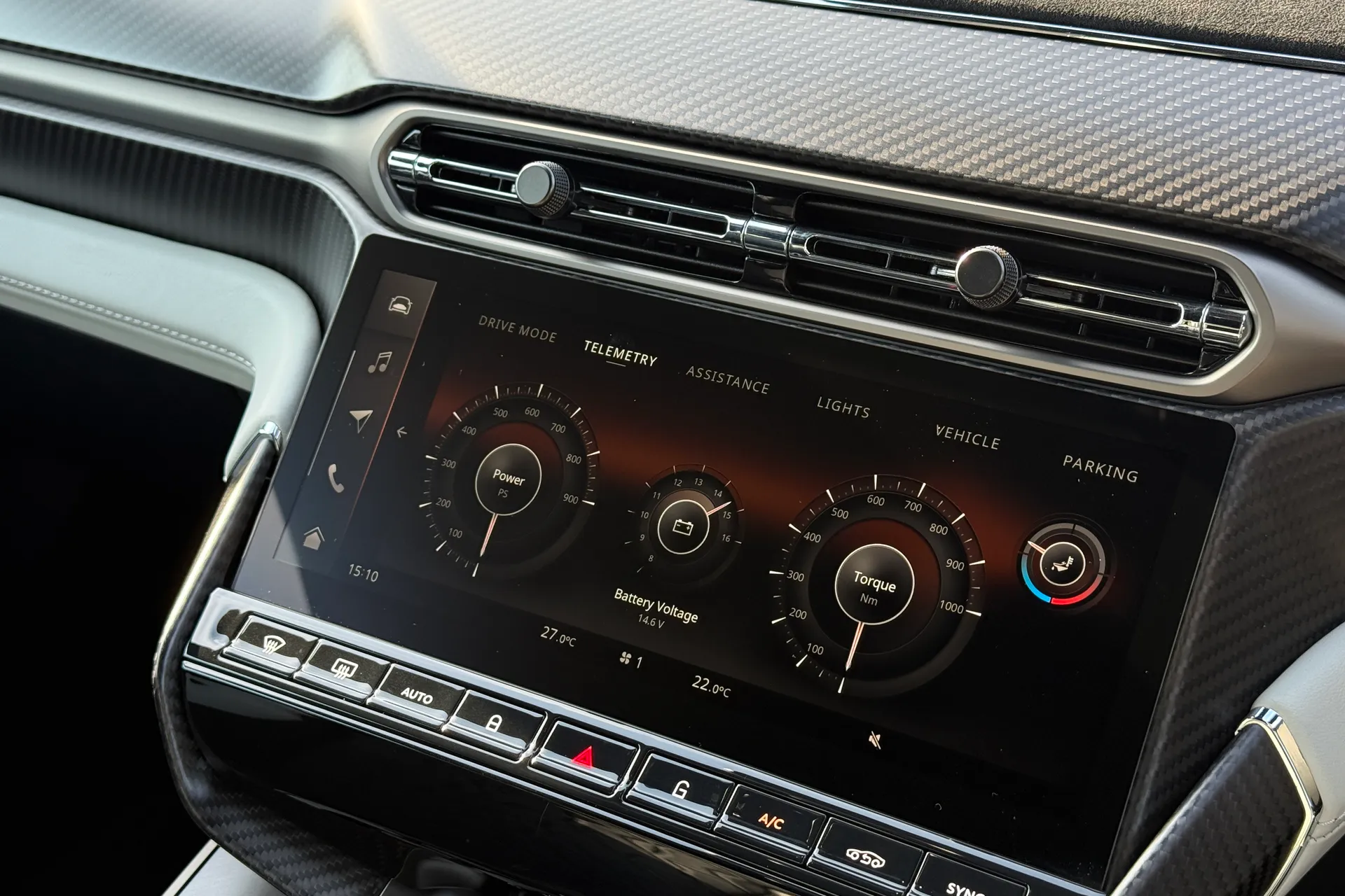 Aston Martin Vanquish thumbnail image number 15