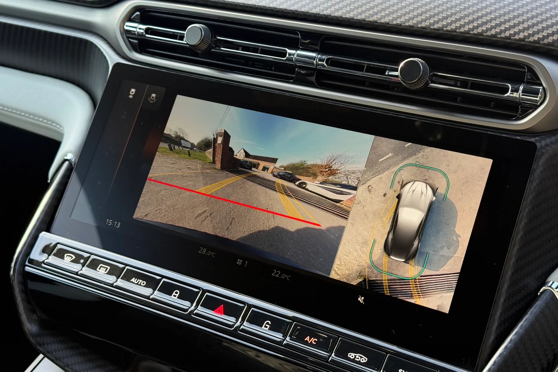 Aston Martin Vanquish thumbnail image number 3