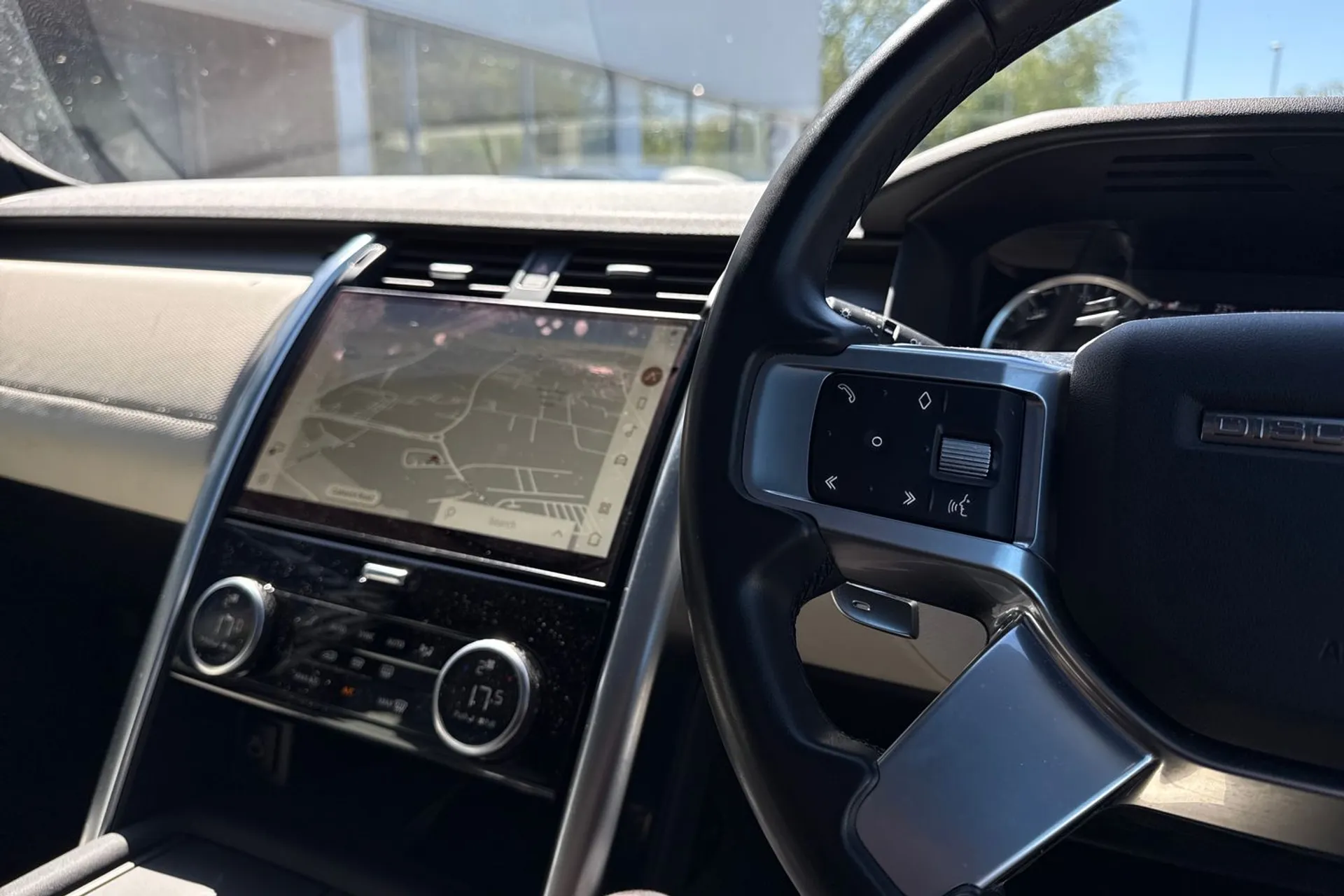 LAND ROVER DISCOVERY thumbnail image number 37