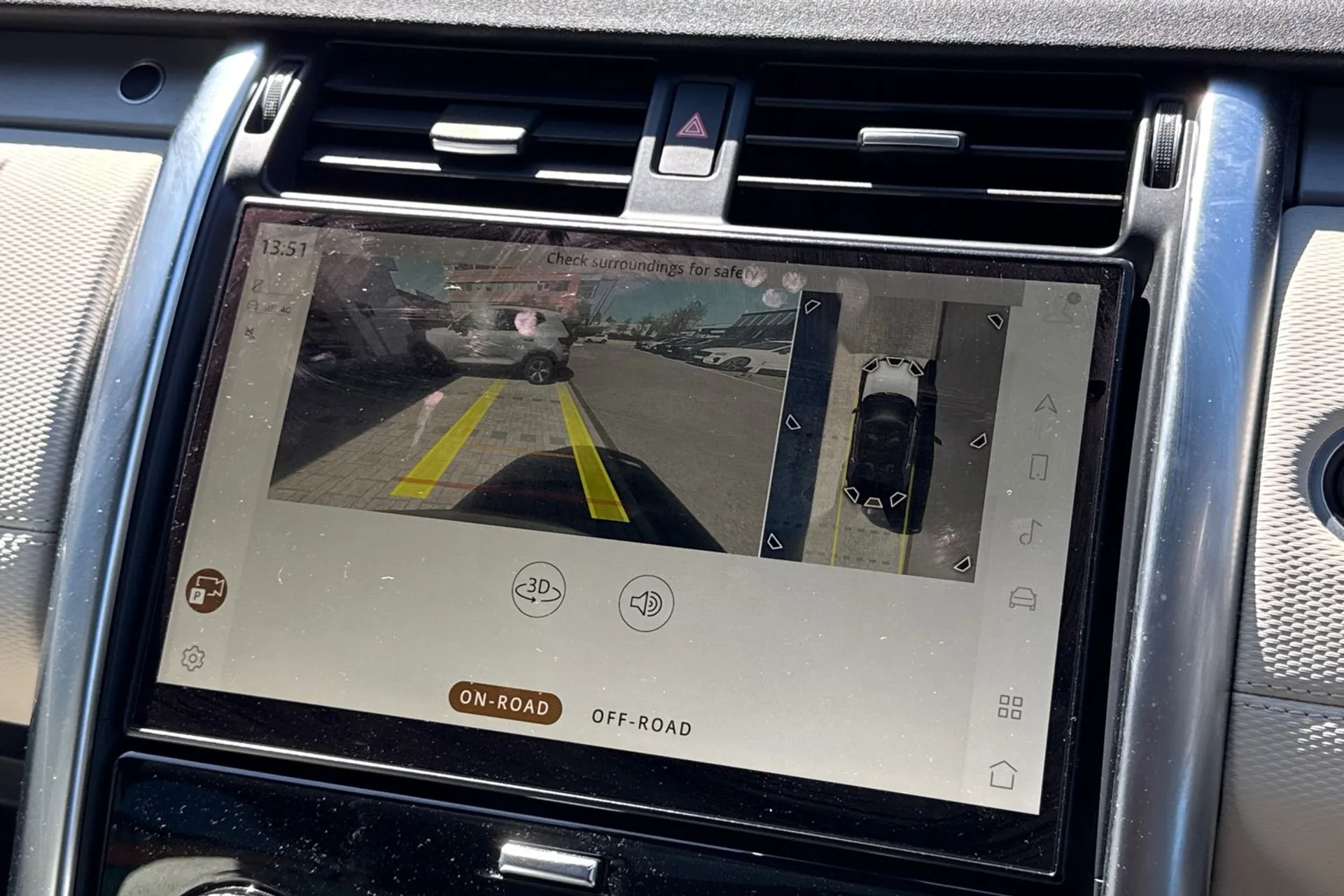 LAND ROVER DISCOVERY thumbnail image number 4