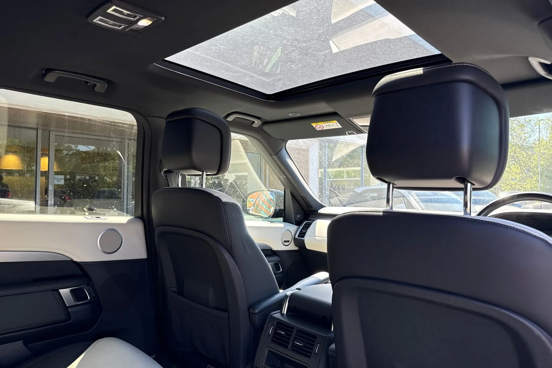 LAND ROVER DISCOVERY thumbnail image number 24