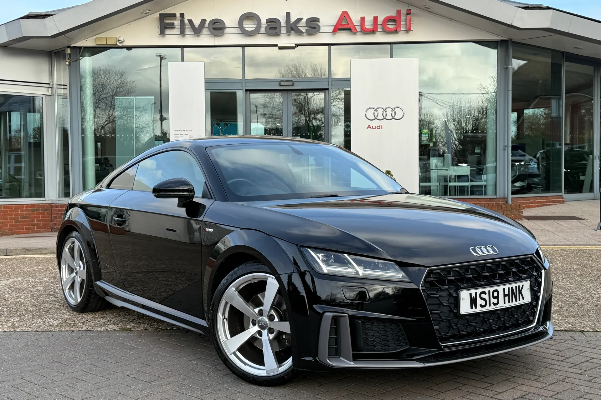 Audi TT focused image