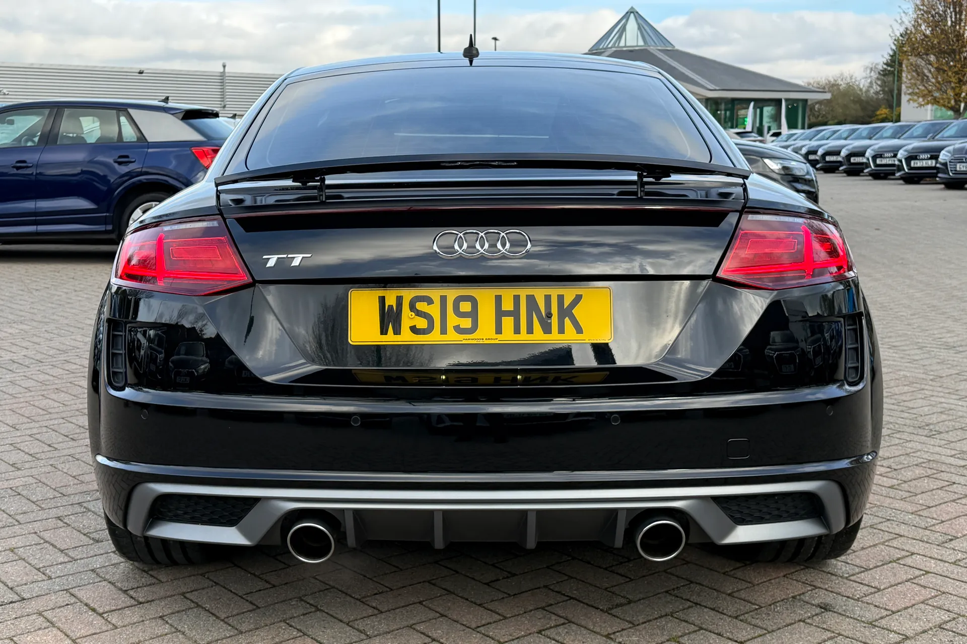 Audi TT thumbnail image number 28