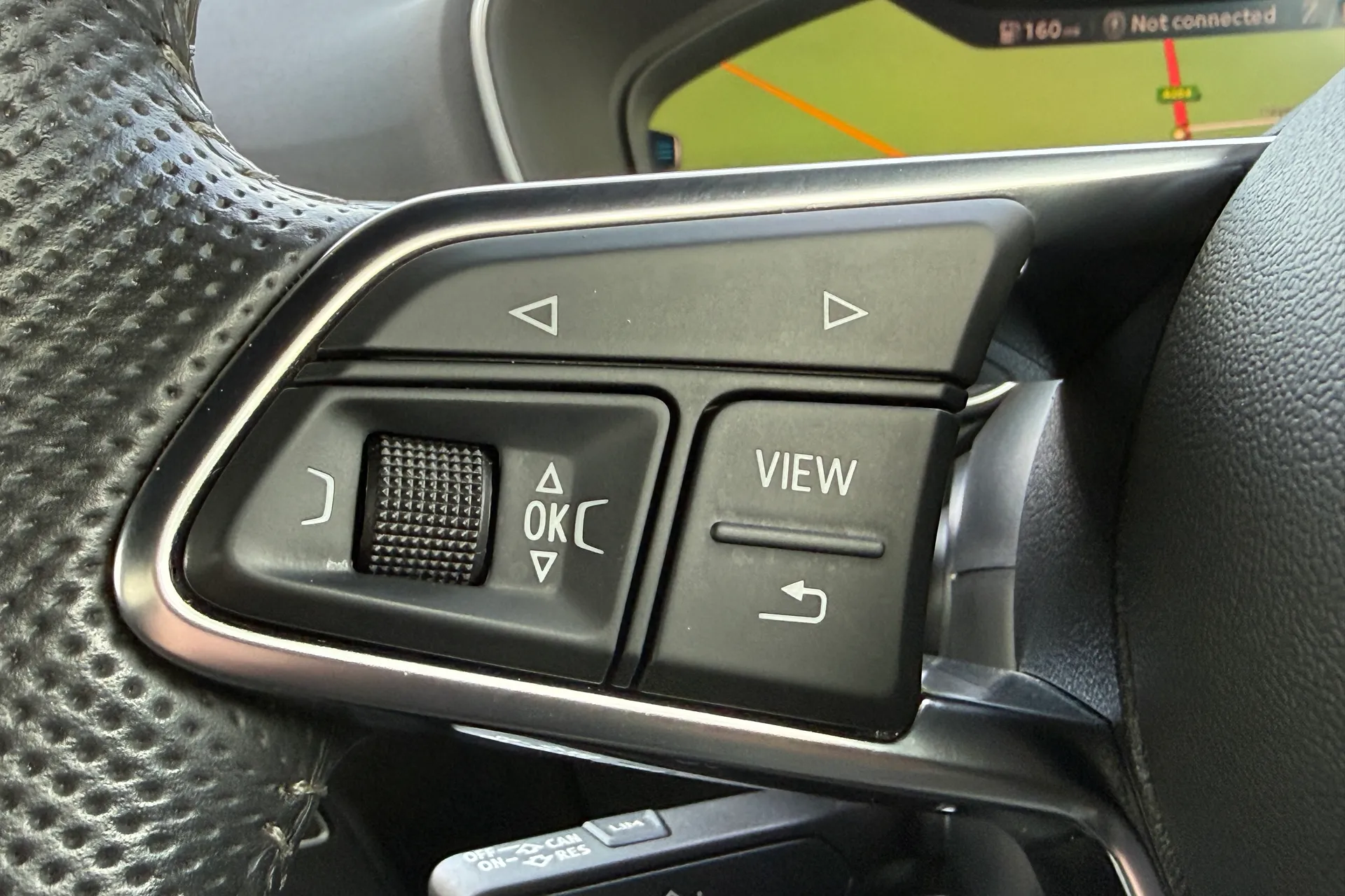 Audi TT thumbnail image number 17